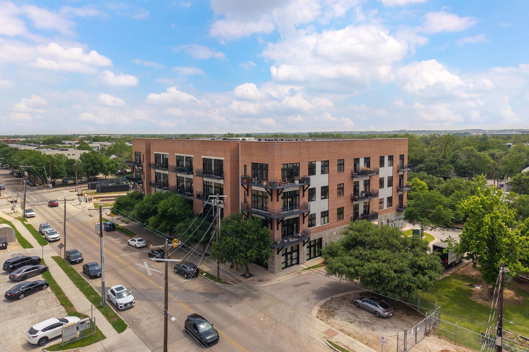2235 E 6th St # 106, Austin, TX 78702