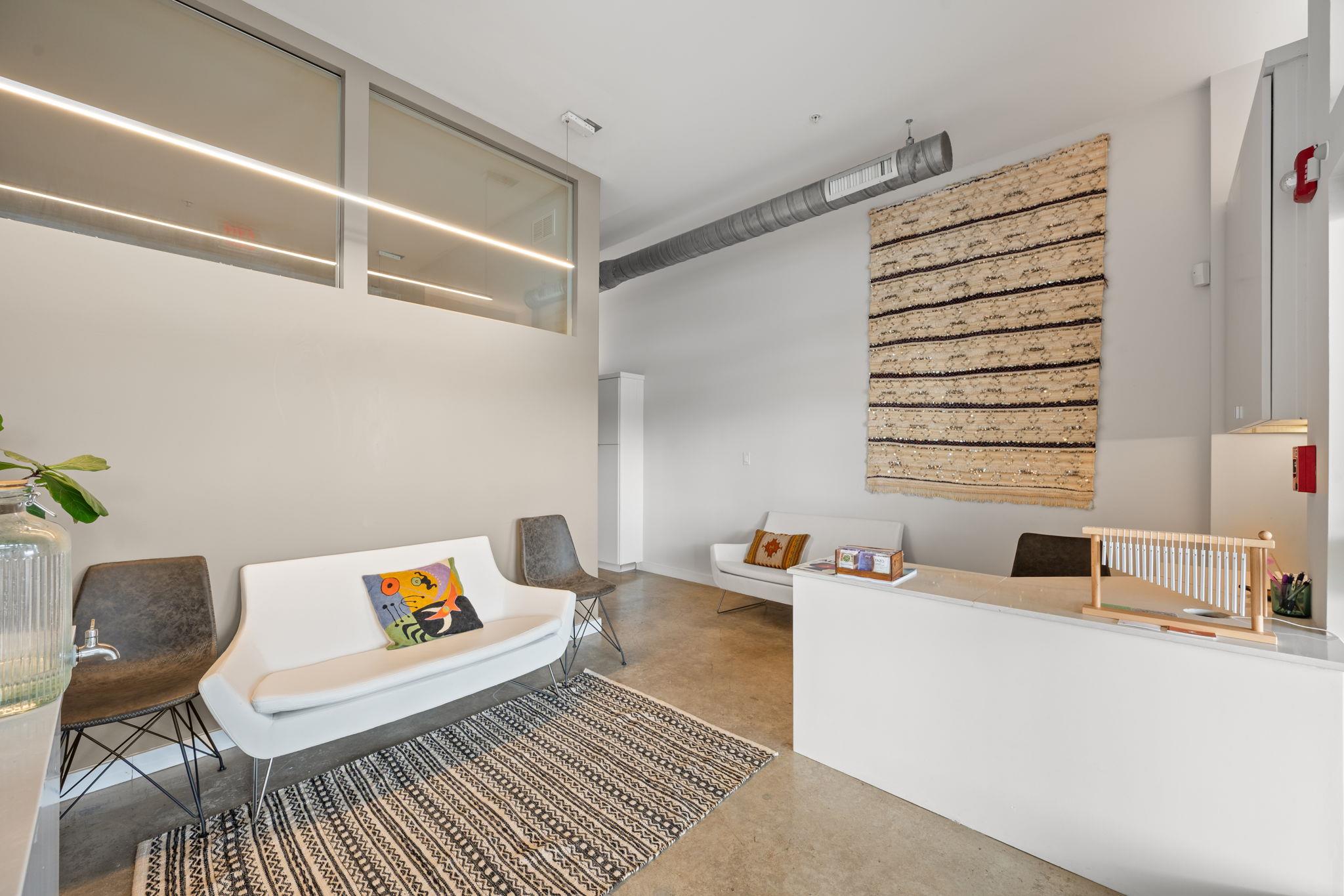 2235 E 6th St # 106, Austin, TX 78702