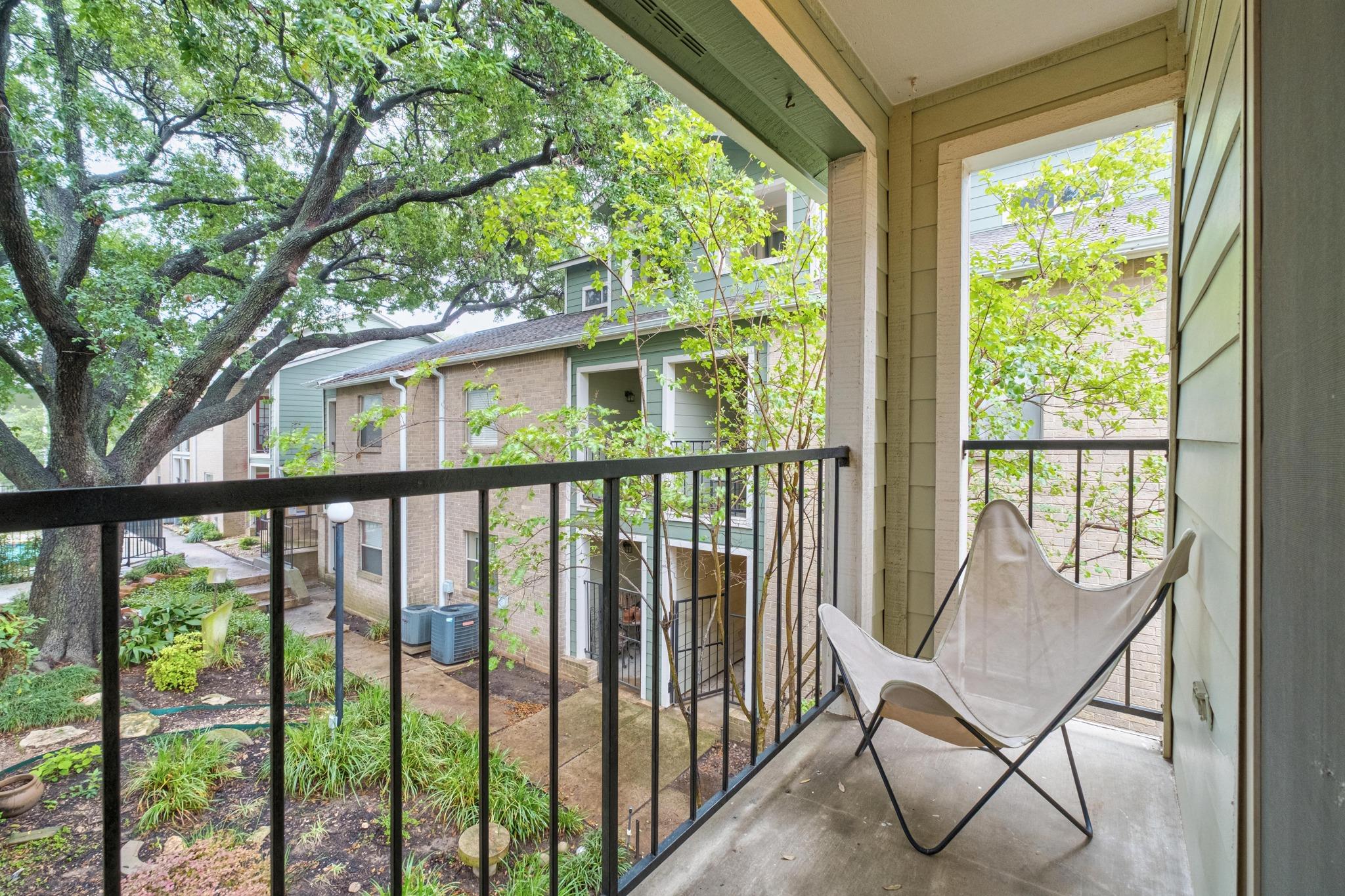 2104 Cullen Ave # 202, Austin, TX 78757