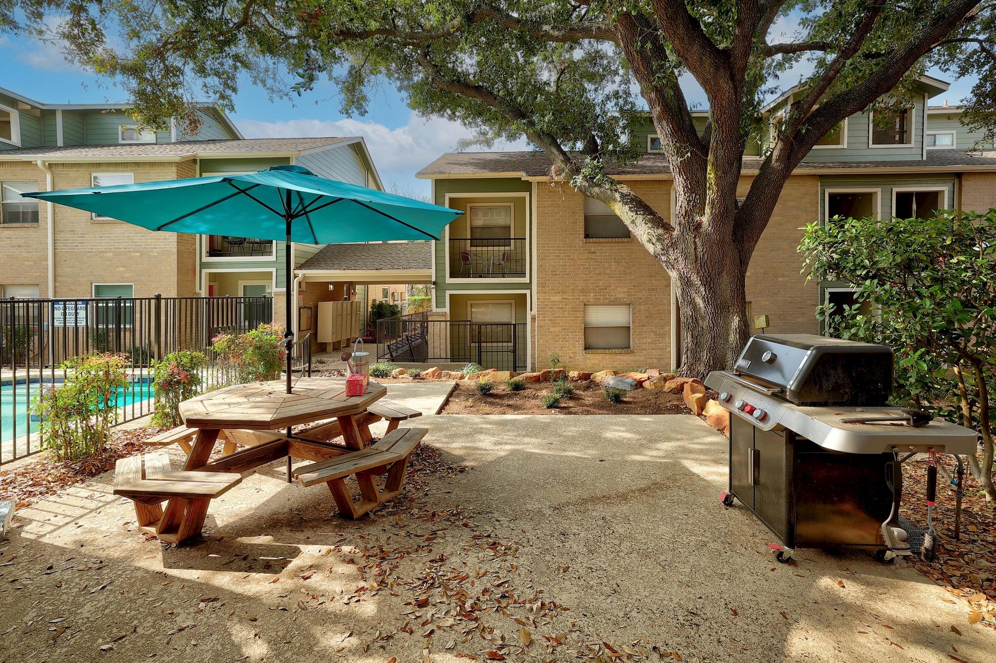 2104 Cullen Ave # 202, Austin, TX 78757