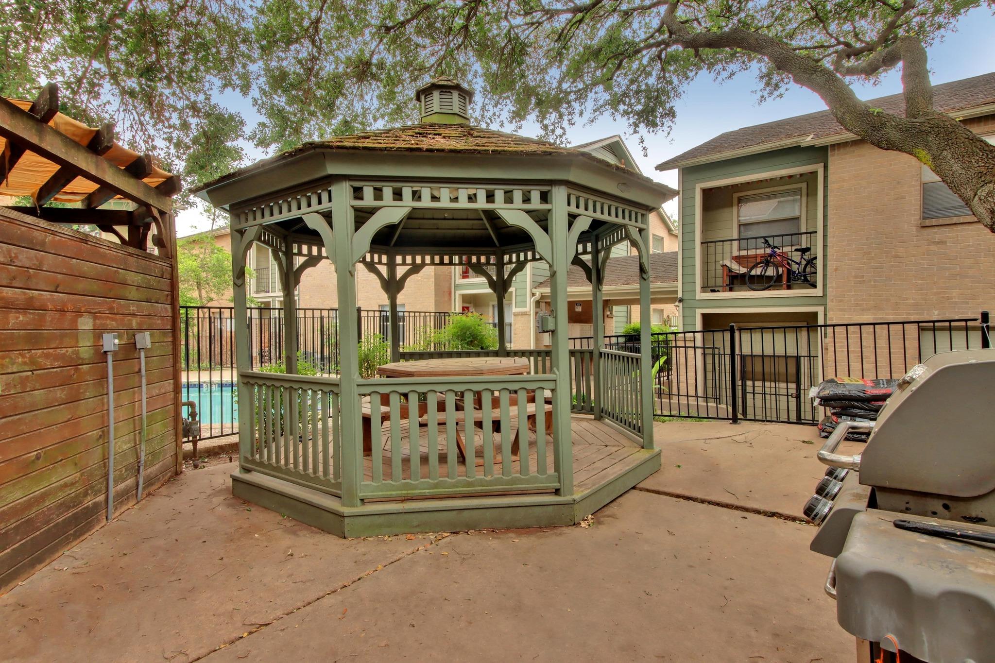 2104 Cullen Ave # 202, Austin, TX 78757