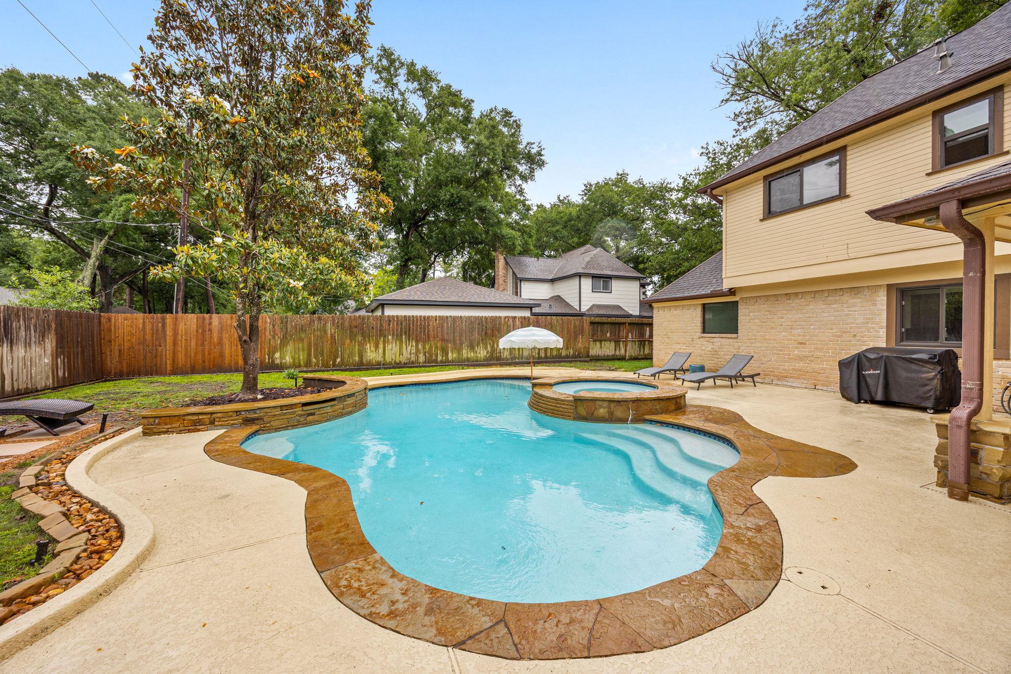 12914 Ivyforest Dr, Cypress, TX 77429