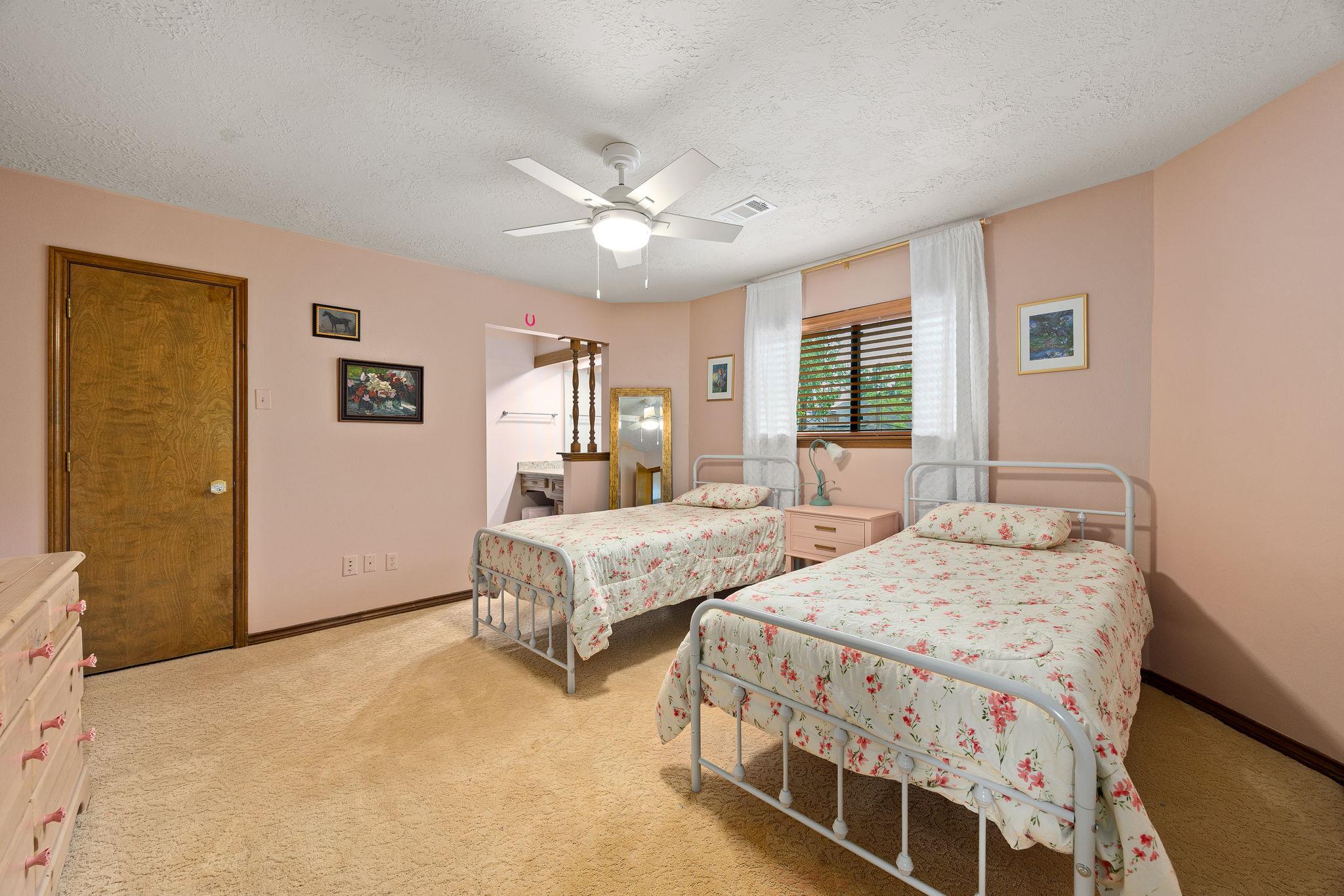 12914 Ivyforest Dr, Cypress, TX 77429