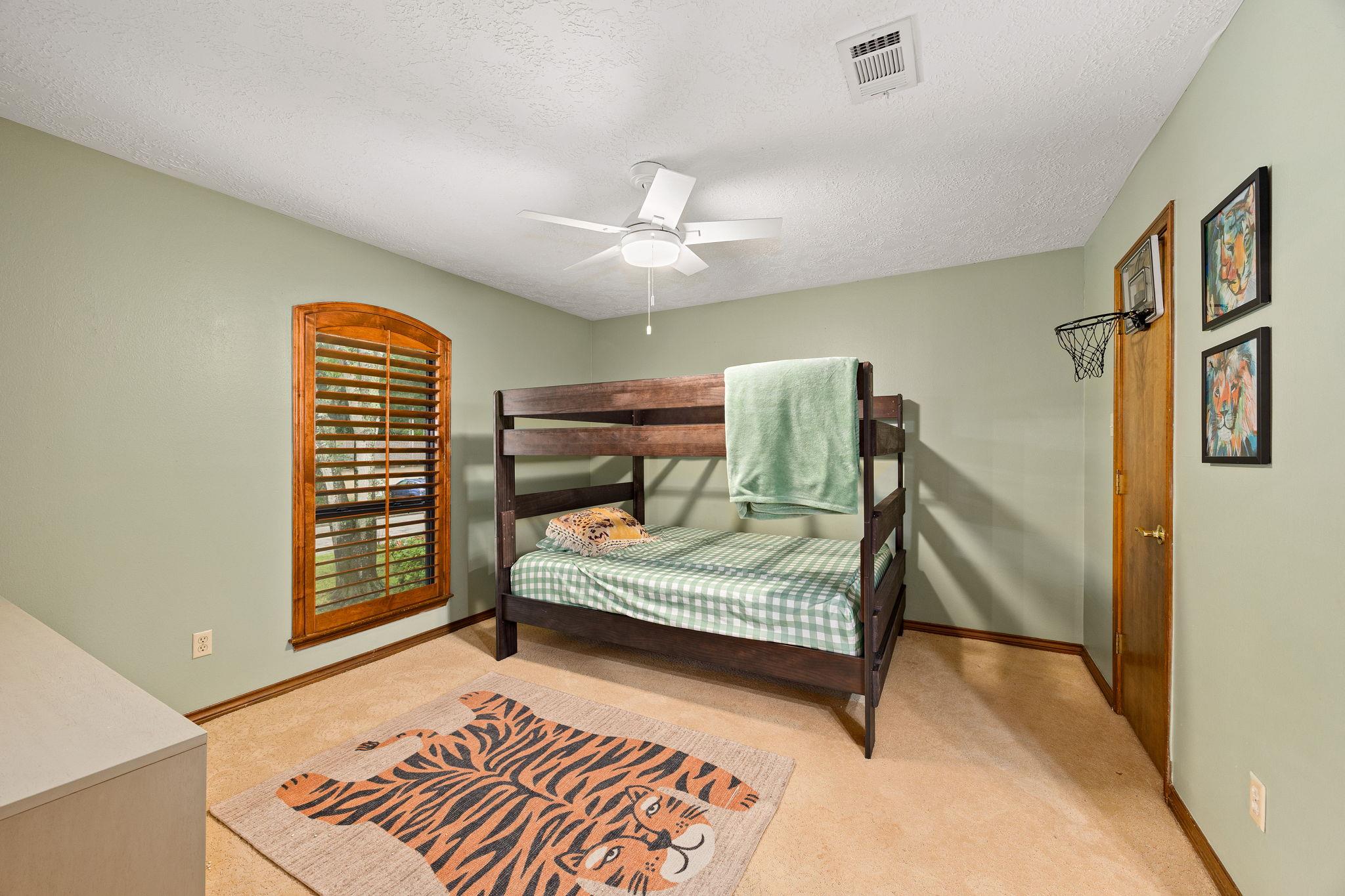 12914 Ivyforest Dr, Cypress, TX 77429