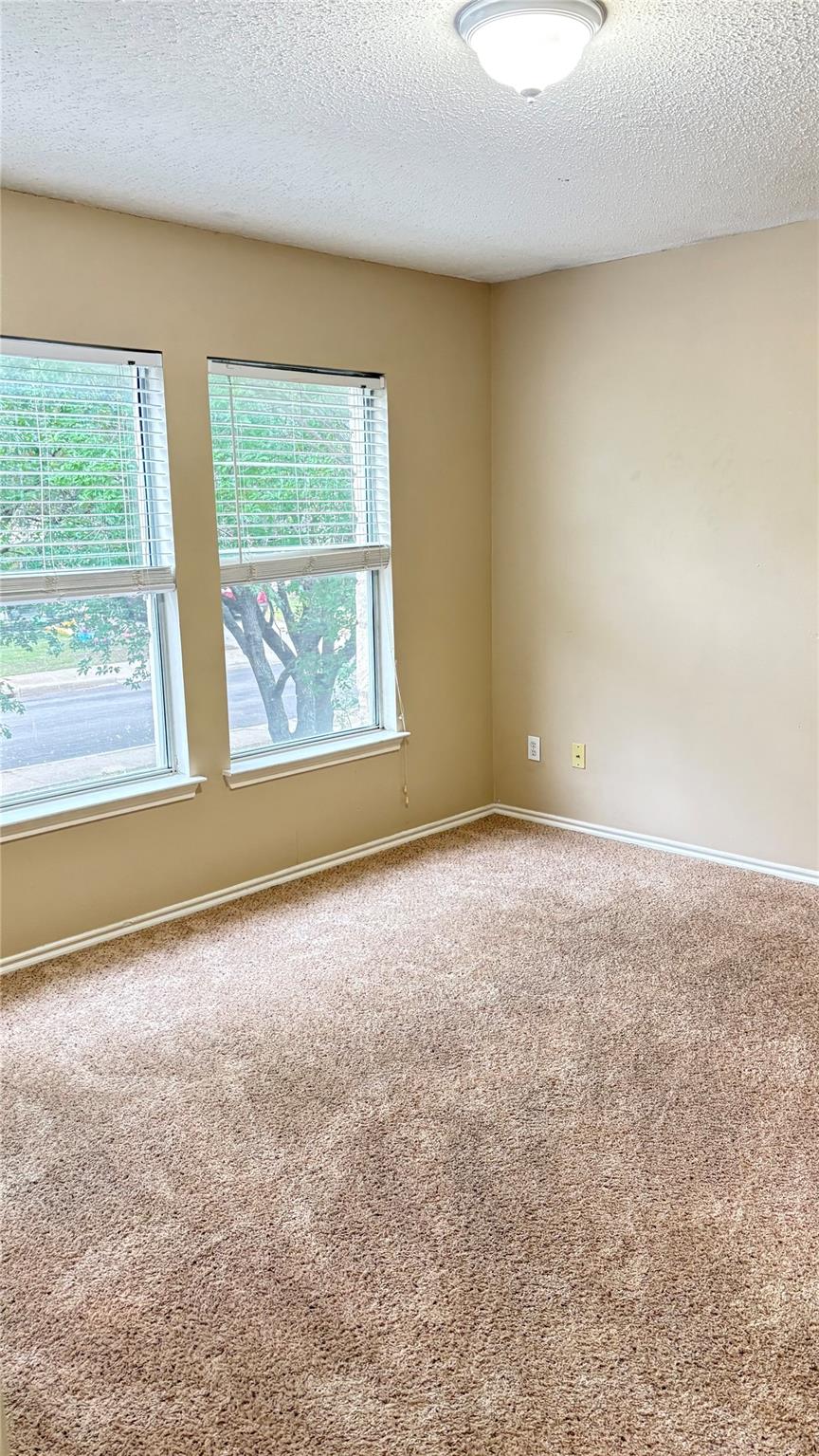 2209 Georgian Dr, Georgetown, TX 78626