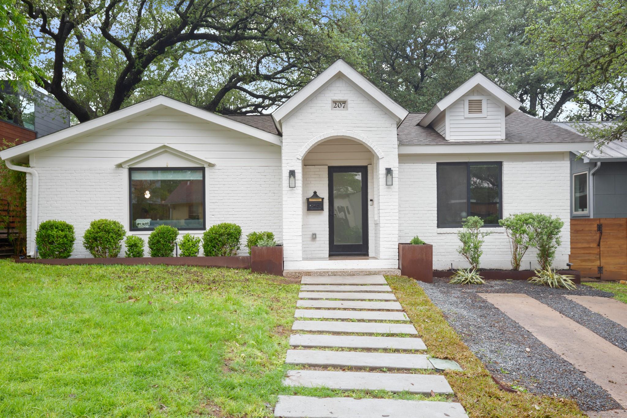 207 El Paso St, Austin, TX 78704