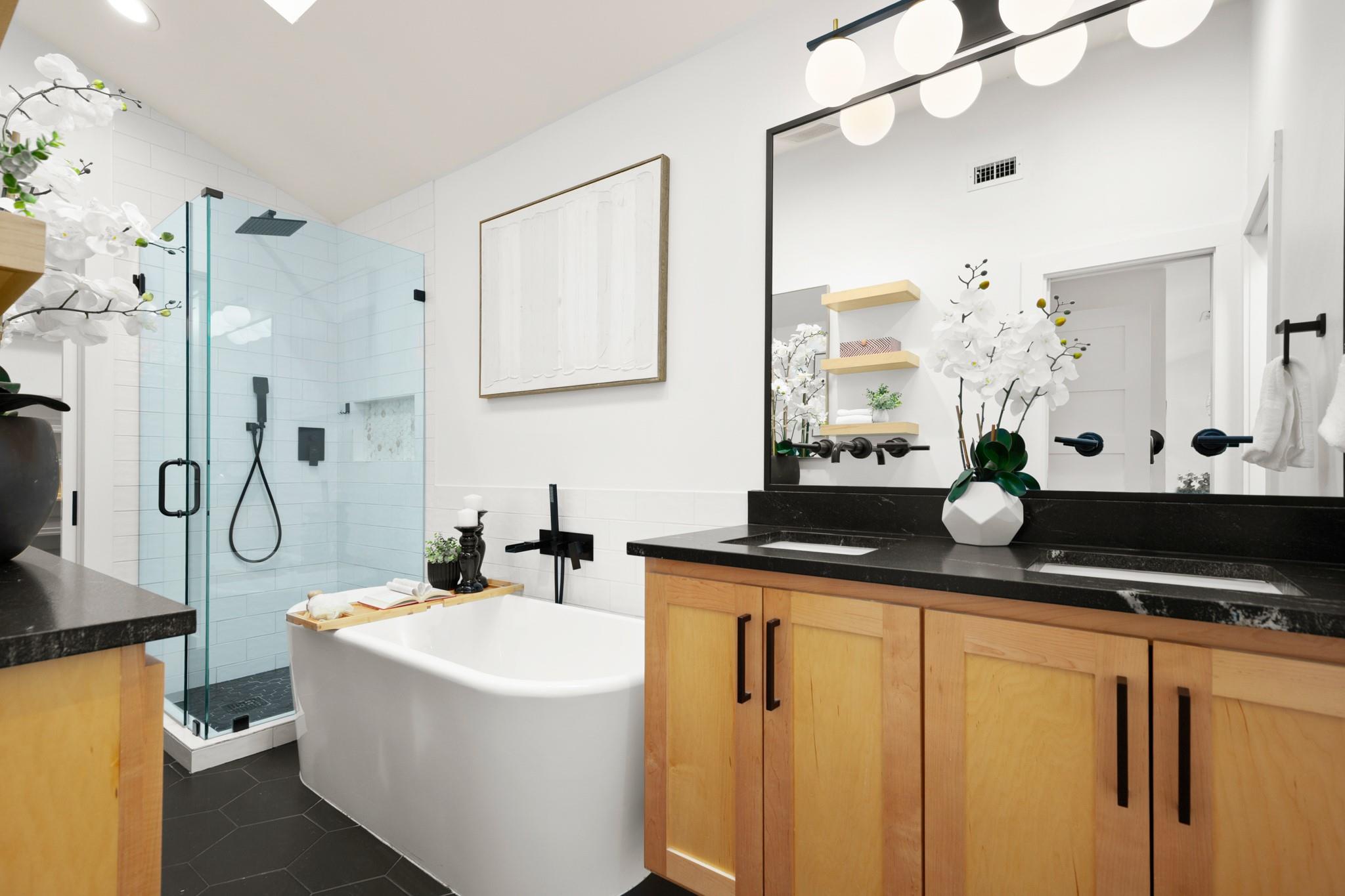 207 El Paso St, Austin, TX 78704