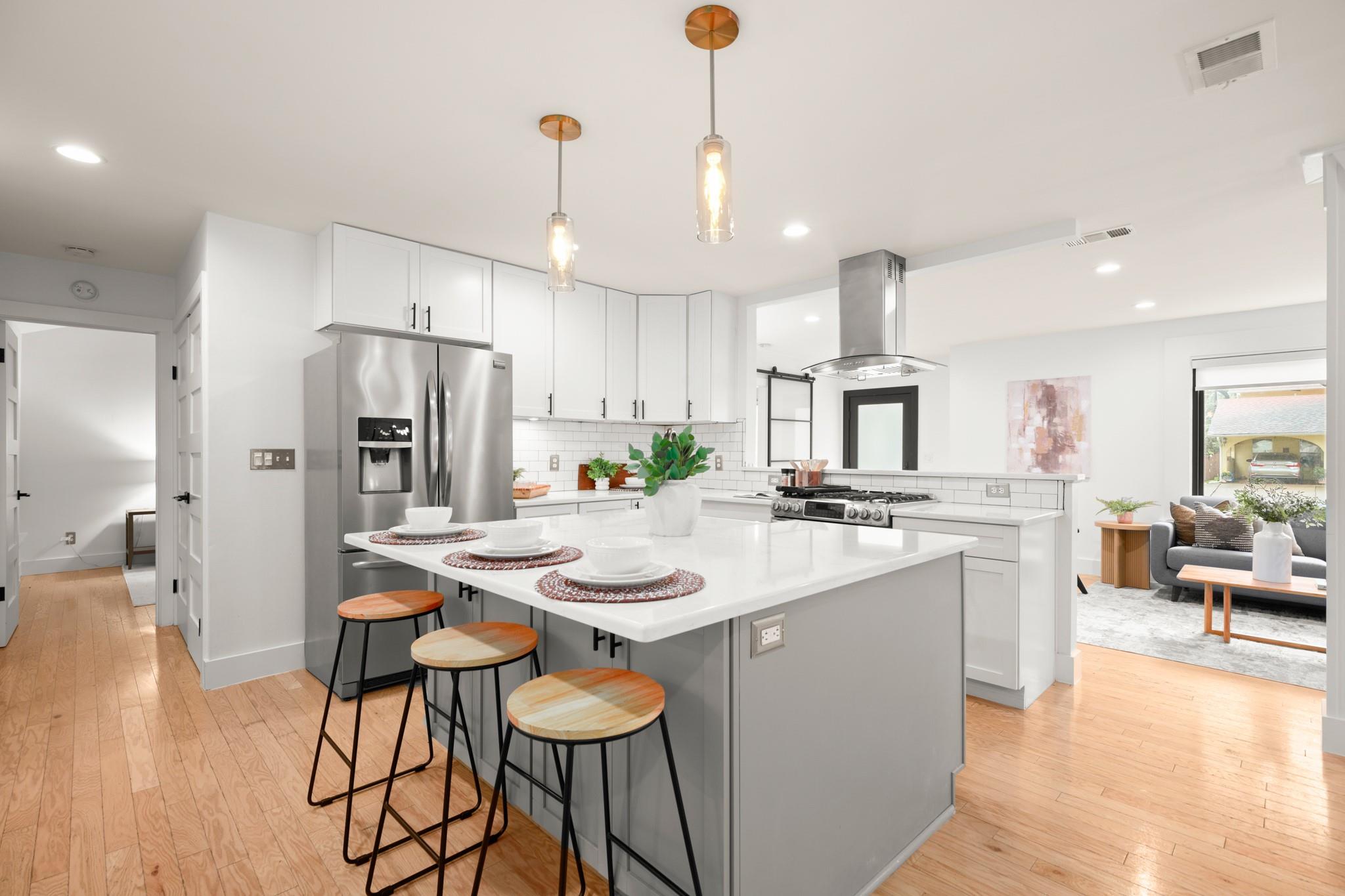 207 El Paso St, Austin, TX 78704