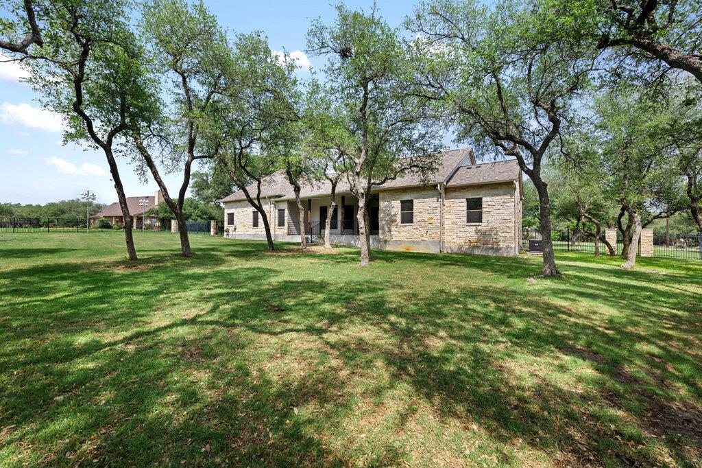231 Neal Dr, Liberty Hill, TX 78642