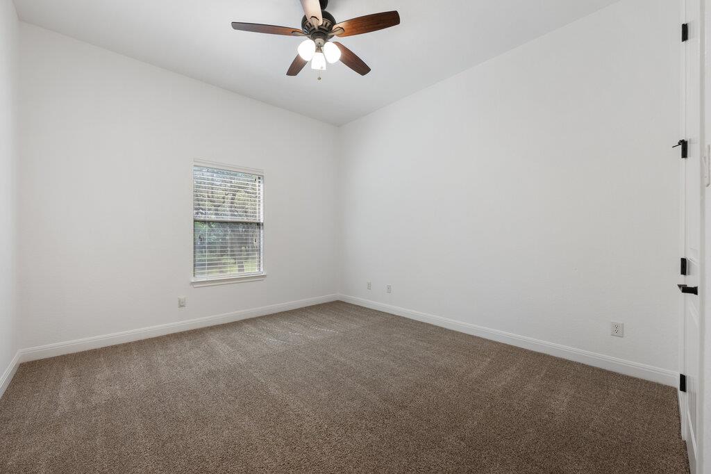 231 Neal Dr, Liberty Hill, TX 78642