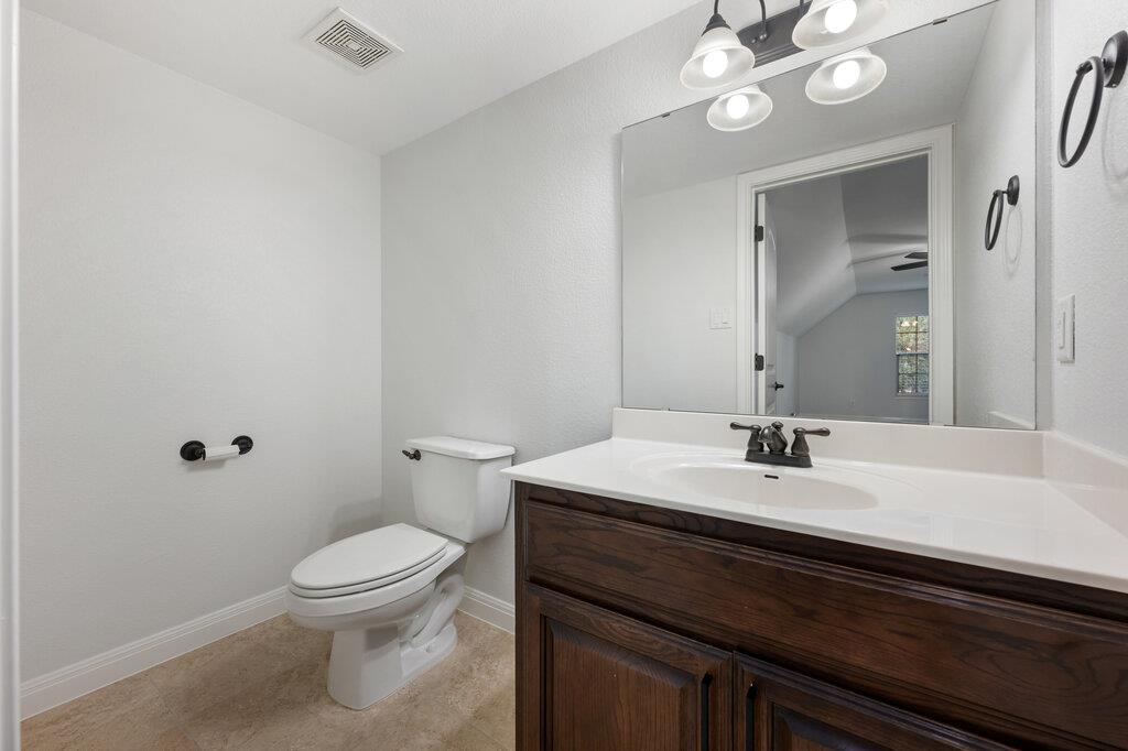 231 Neal Dr, Liberty Hill, TX 78642