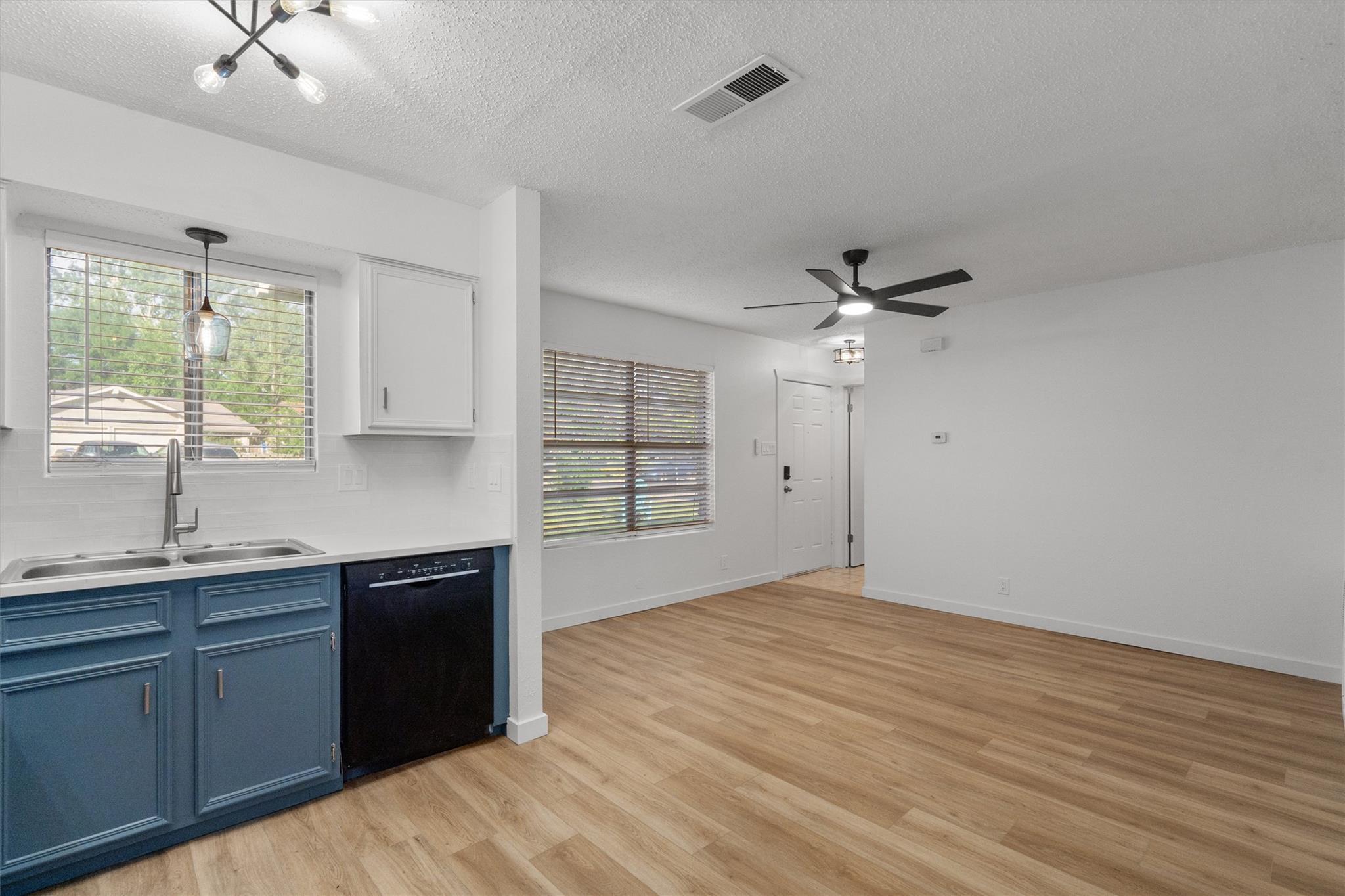 5700 Cherry Park # B, Austin, TX 78745