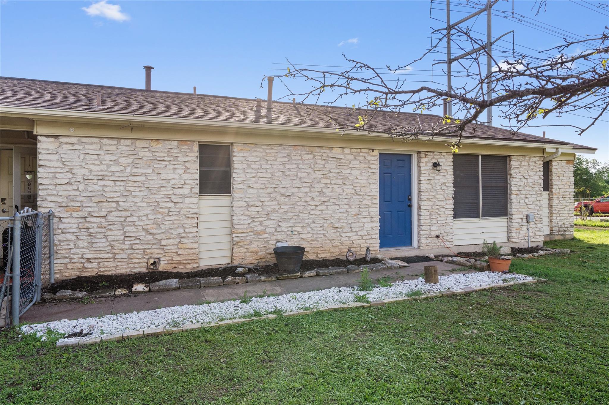 5700 Cherry Park # B, Austin, TX 78745
