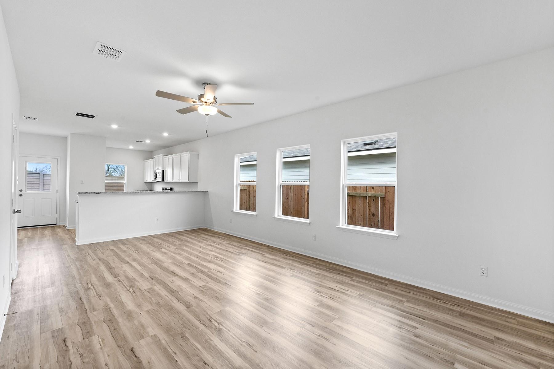 14516 Wahlbergs Way, Elgin, TX 78621