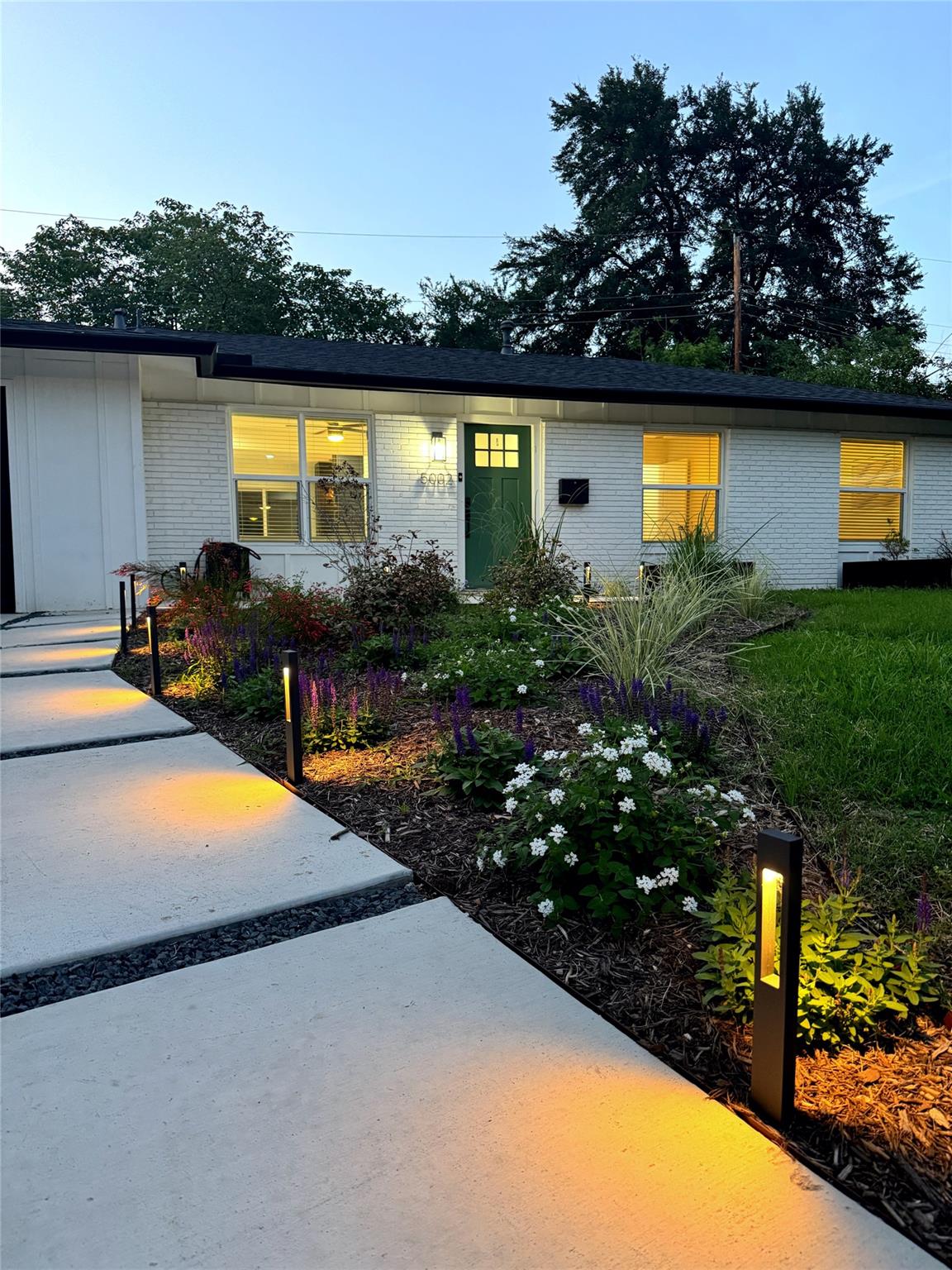 5002 Glencoe Cir, Austin, TX 78745