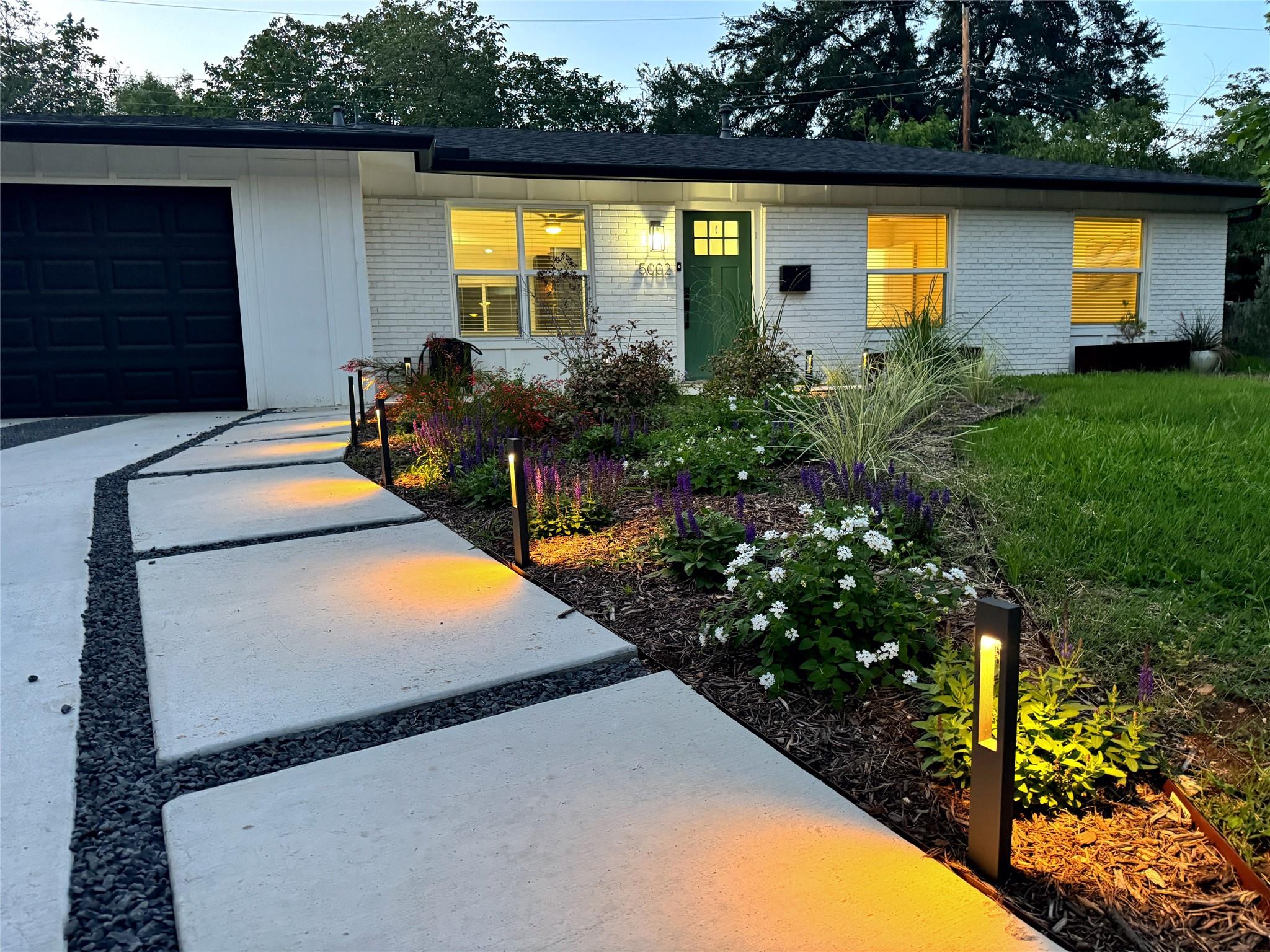 5002 Glencoe Cir, Austin, TX 78745