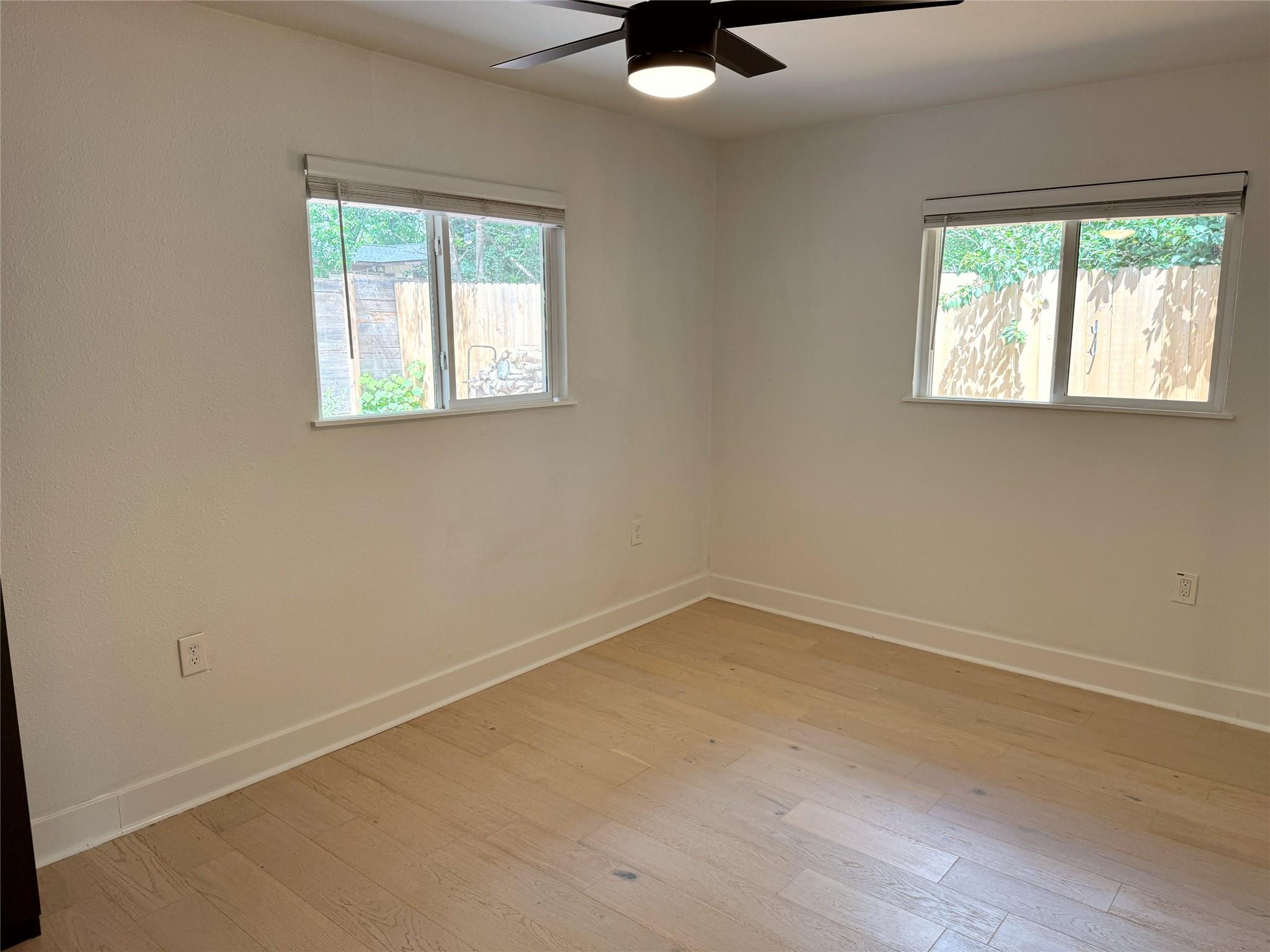 5002 Glencoe Cir, Austin, TX 78745