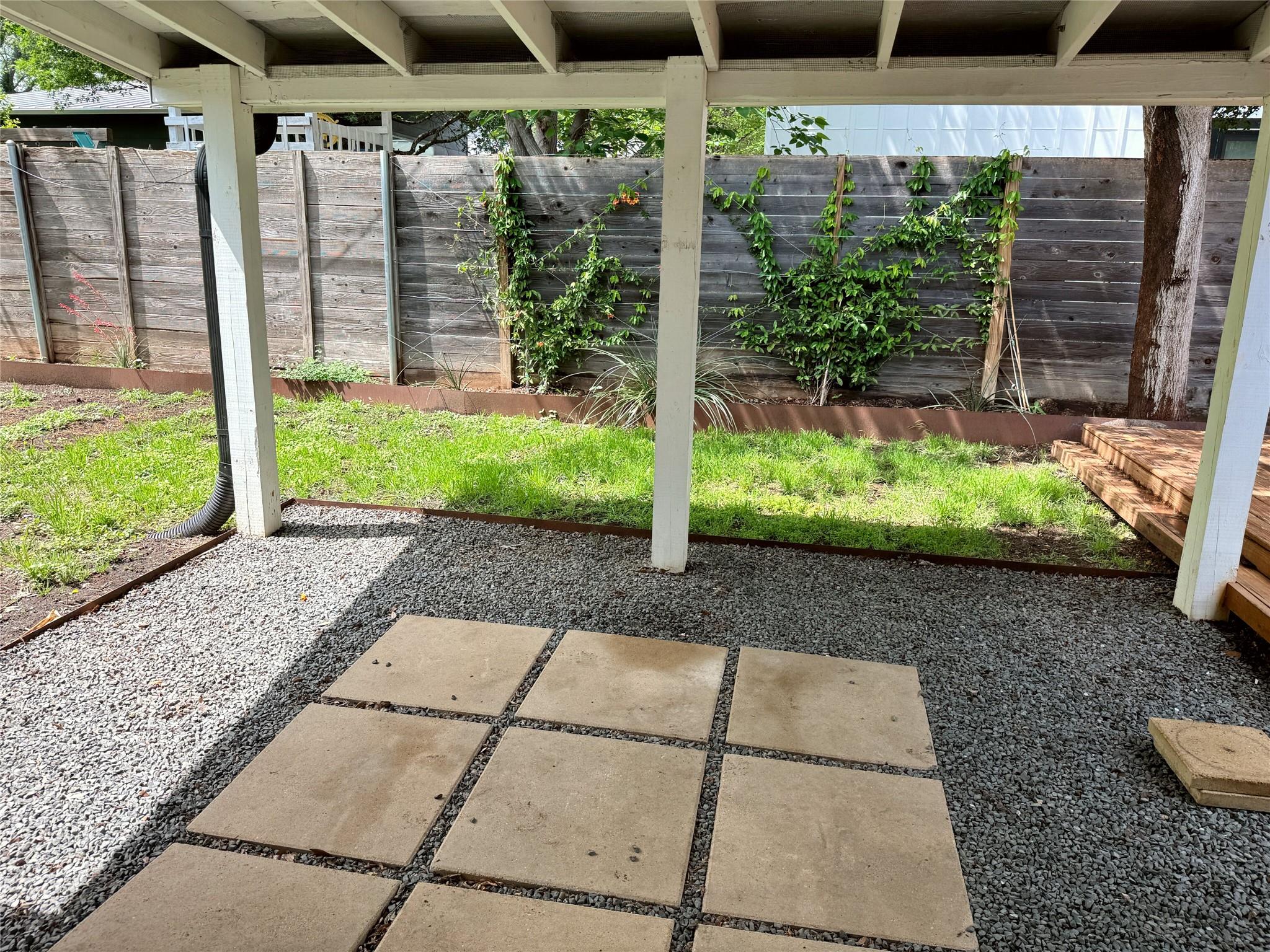 5002 Glencoe Cir, Austin, TX 78745