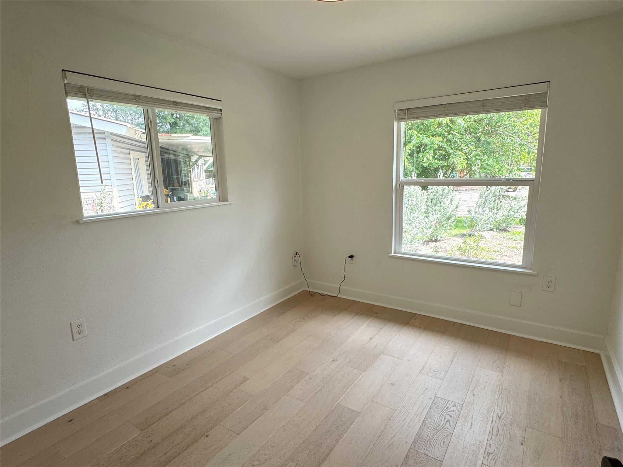 5002 Glencoe Cir, Austin, TX 78745