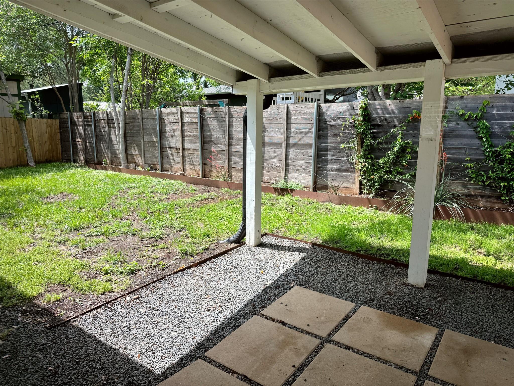 5002 Glencoe Cir, Austin, TX 78745