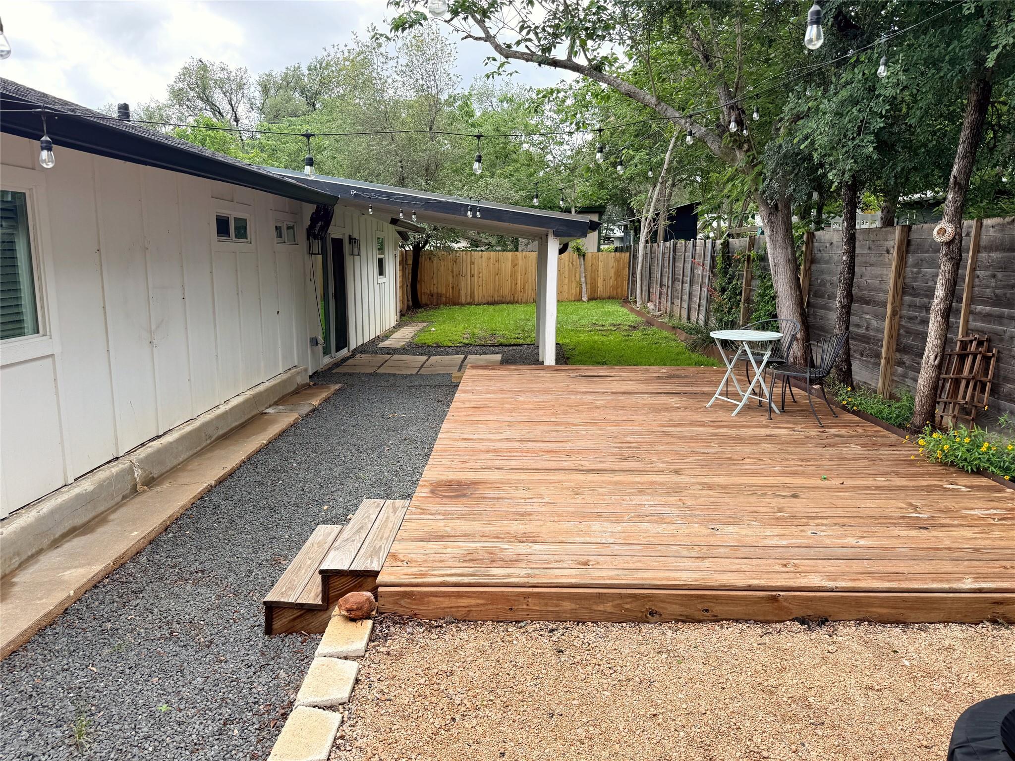 5002 Glencoe Cir, Austin, TX 78745