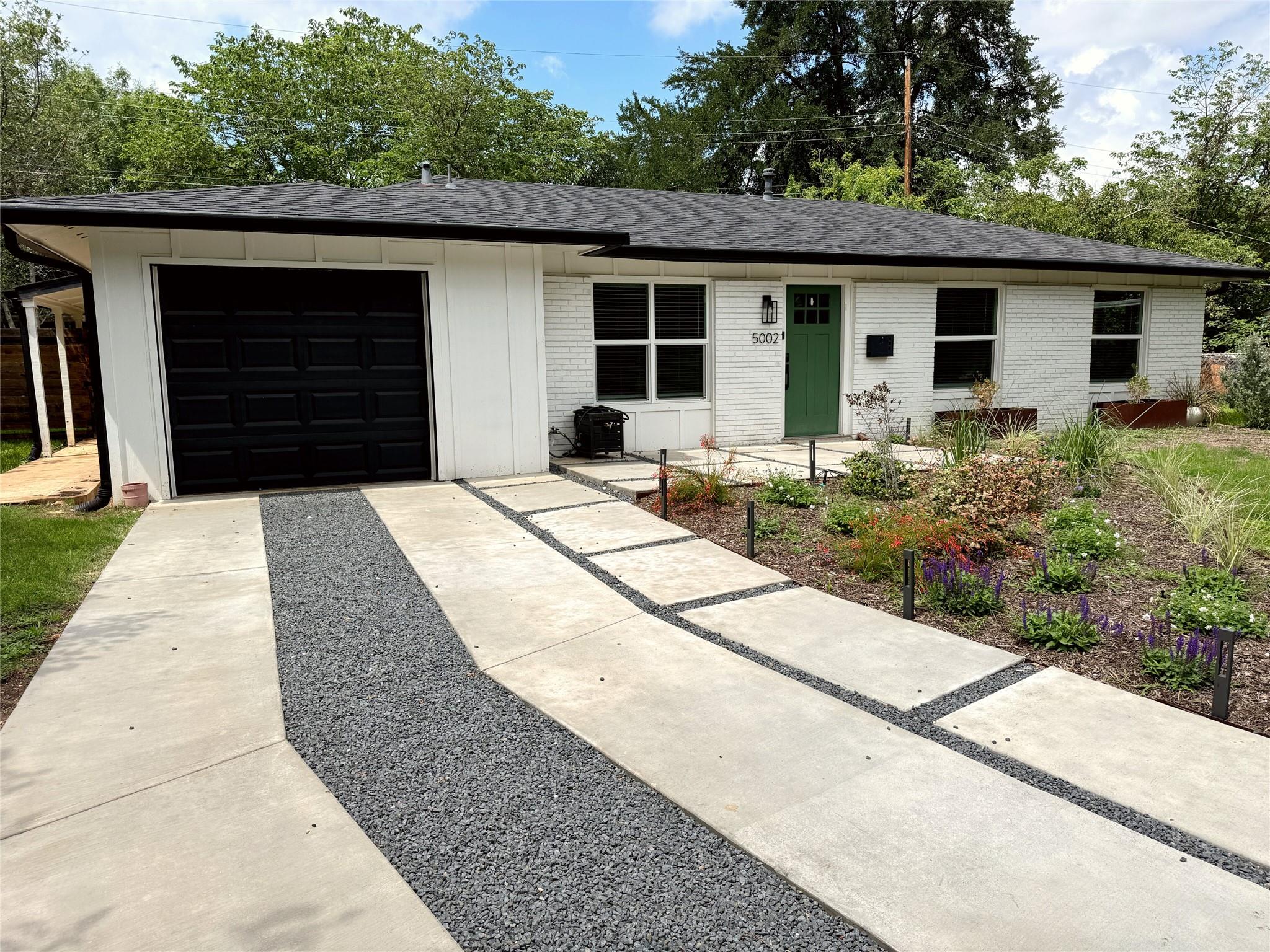 5002 Glencoe Cir, Austin, TX 78745