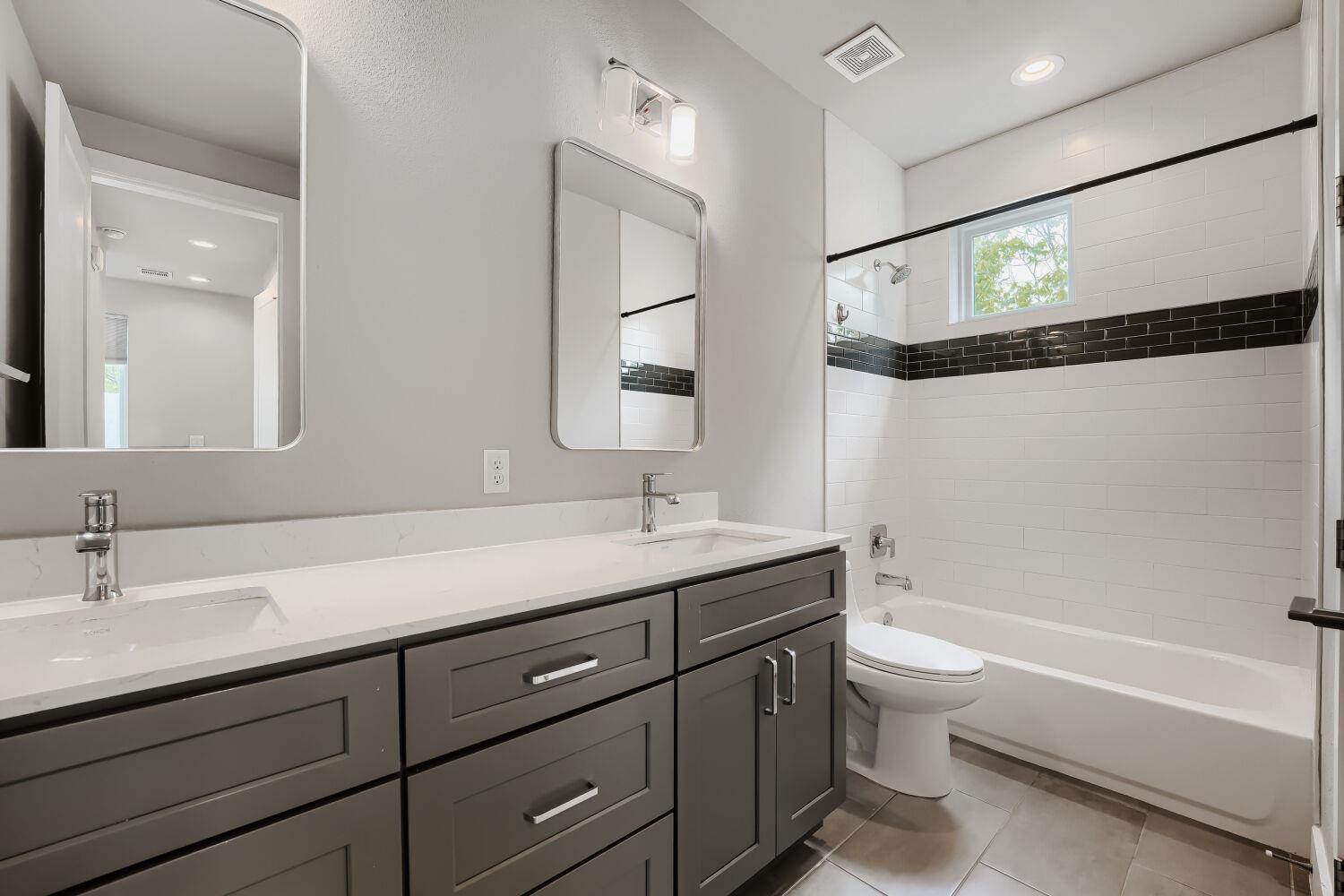 1200 Stobaugh St # A, Austin, TX 78757