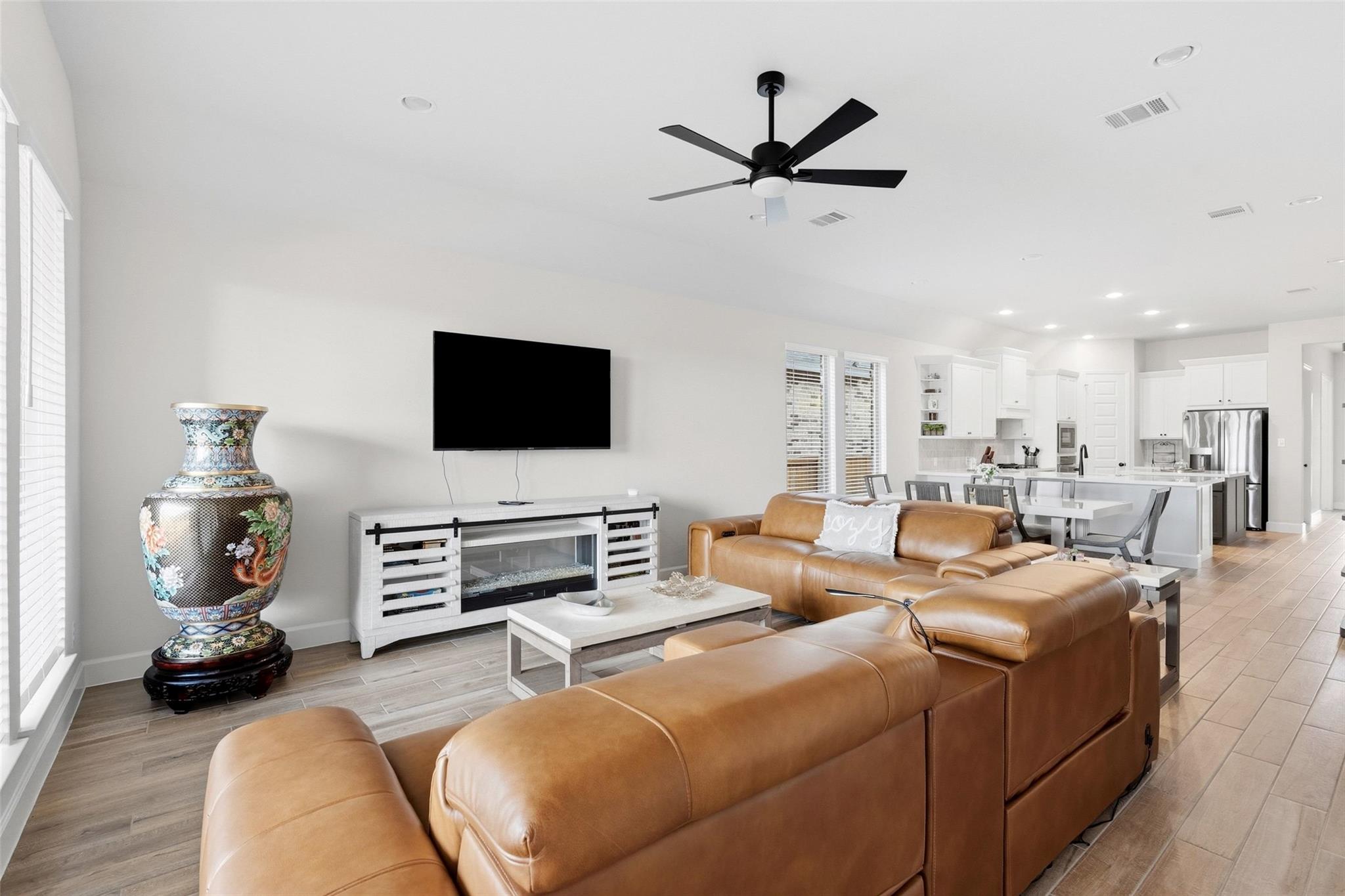 164 High Rock Pass, Kyle, TX 78640