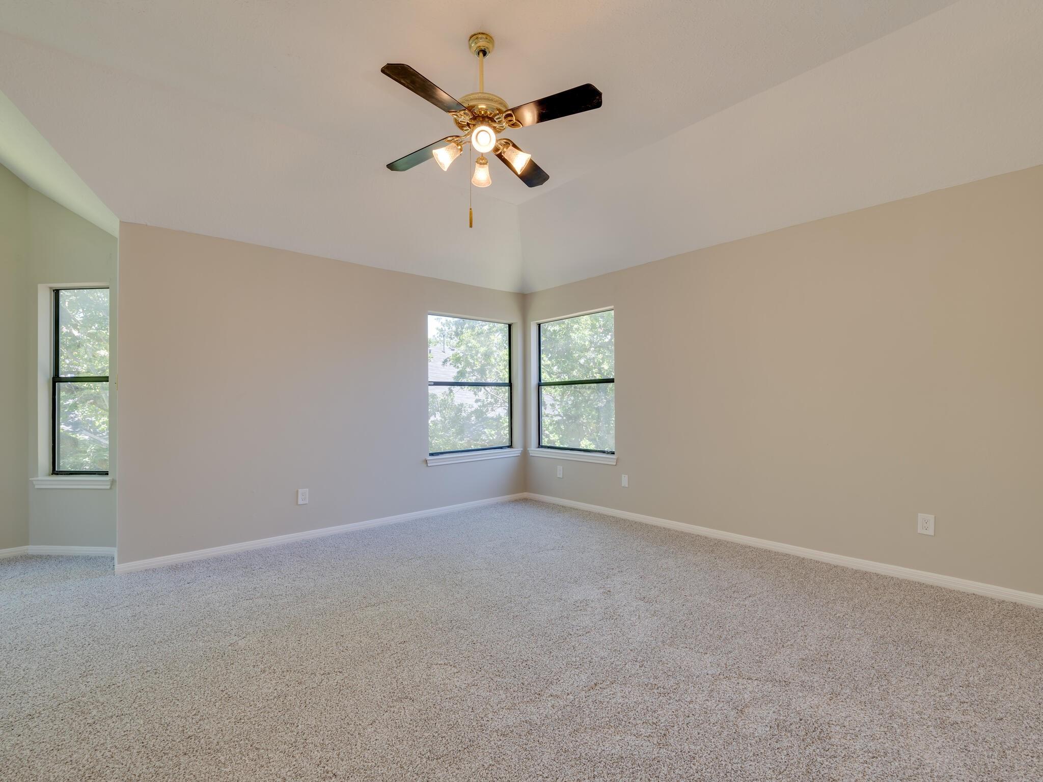 3944 Kristencreek Ln, Round Rock, TX 78681