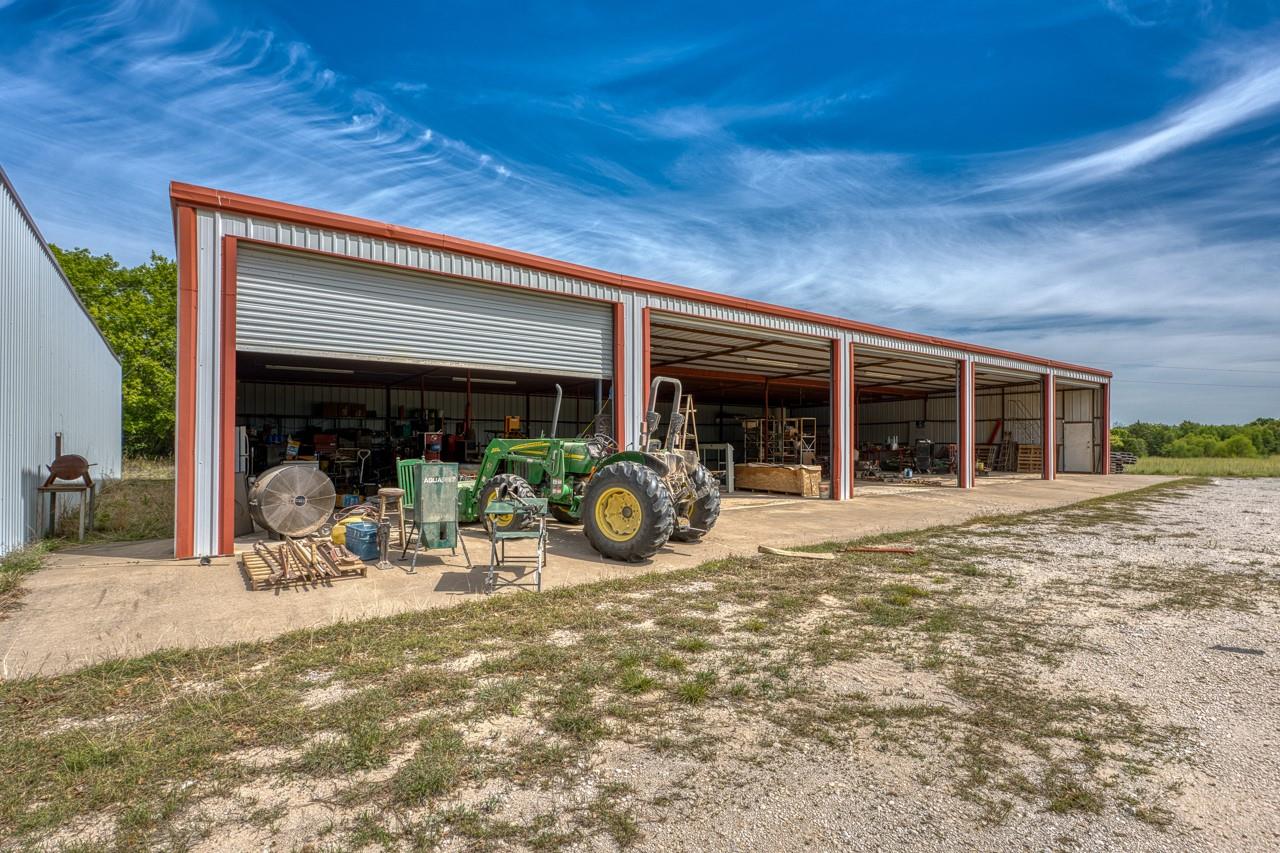 2145 Fm 922, Forestburg, TX 76239