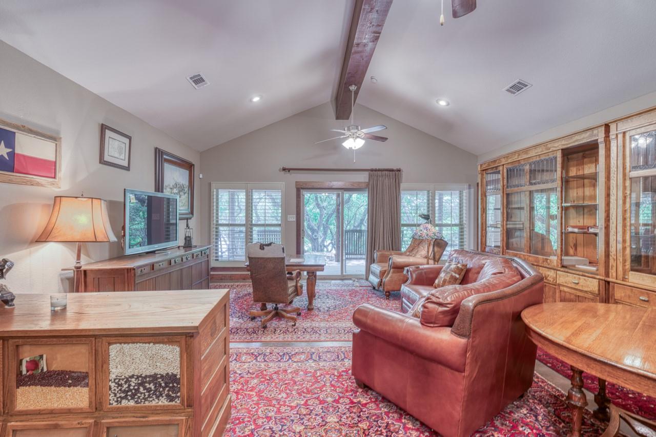 2145 Fm 922, Forestburg, TX 76239