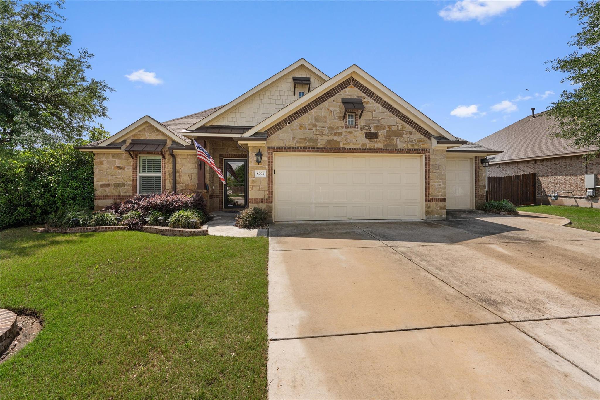 8094 Arezzo Dr, Round Rock, TX 78665