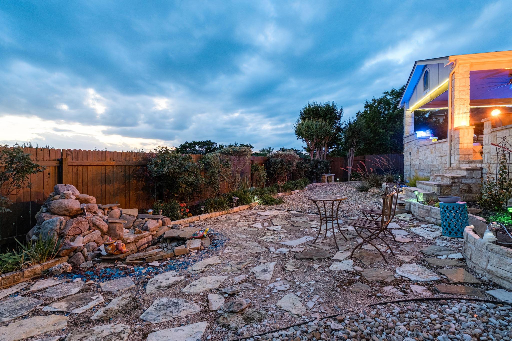 2409 Golden Gate Park, Austin, TX 78732