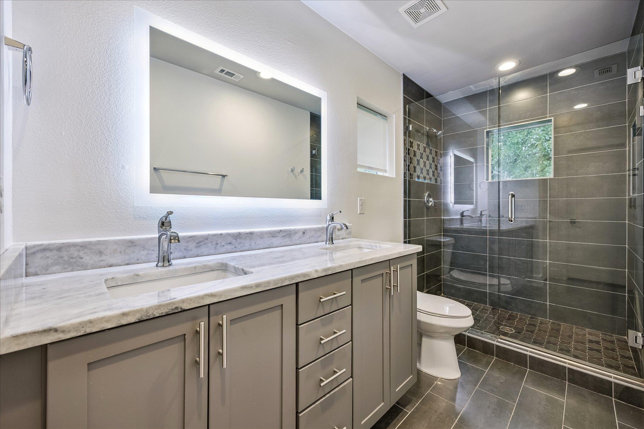 1224 Eleanor St # 1, Austin, TX 78721