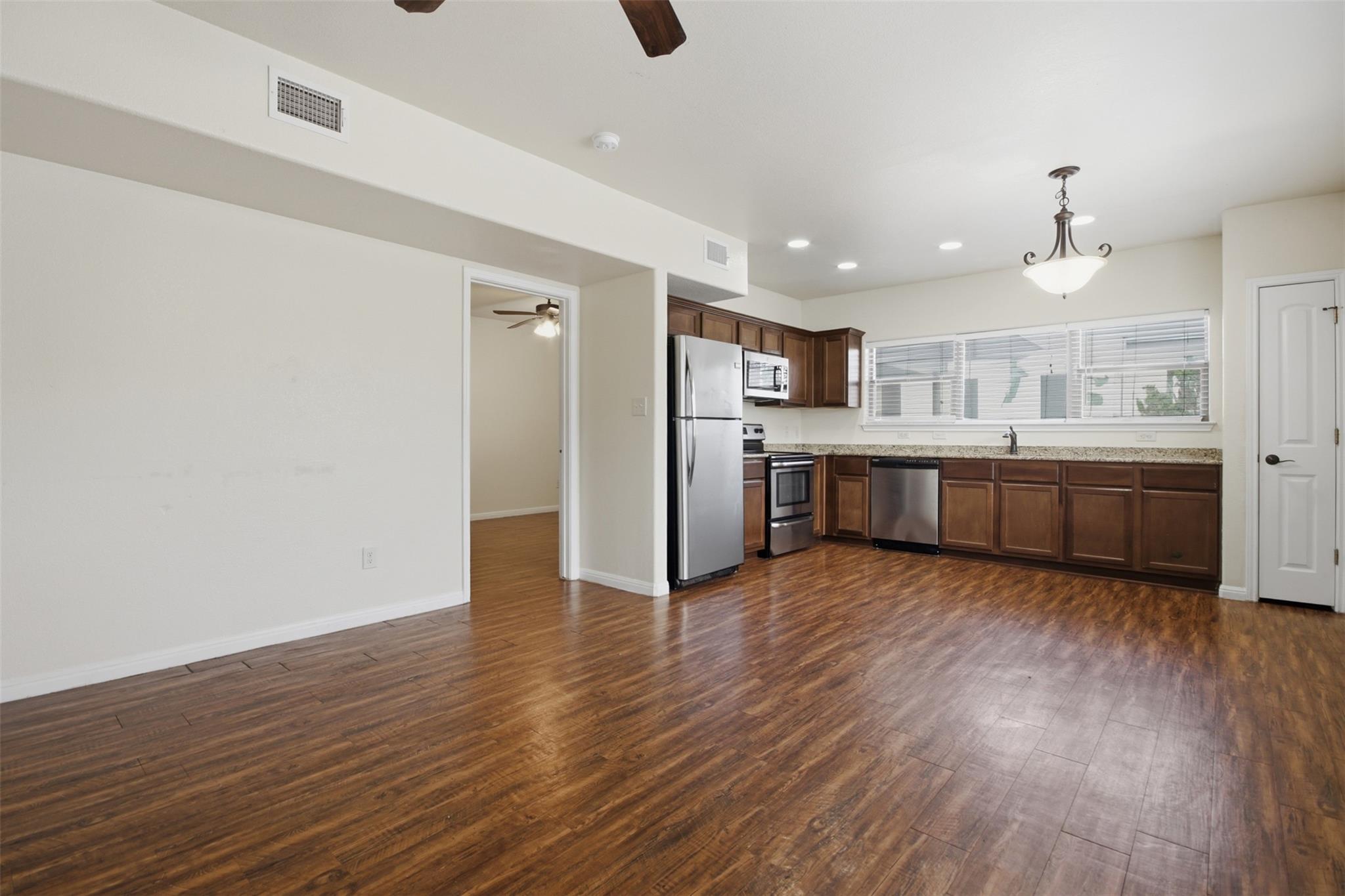 302 W San Antonio St # 101, San Marcos, TX 78666