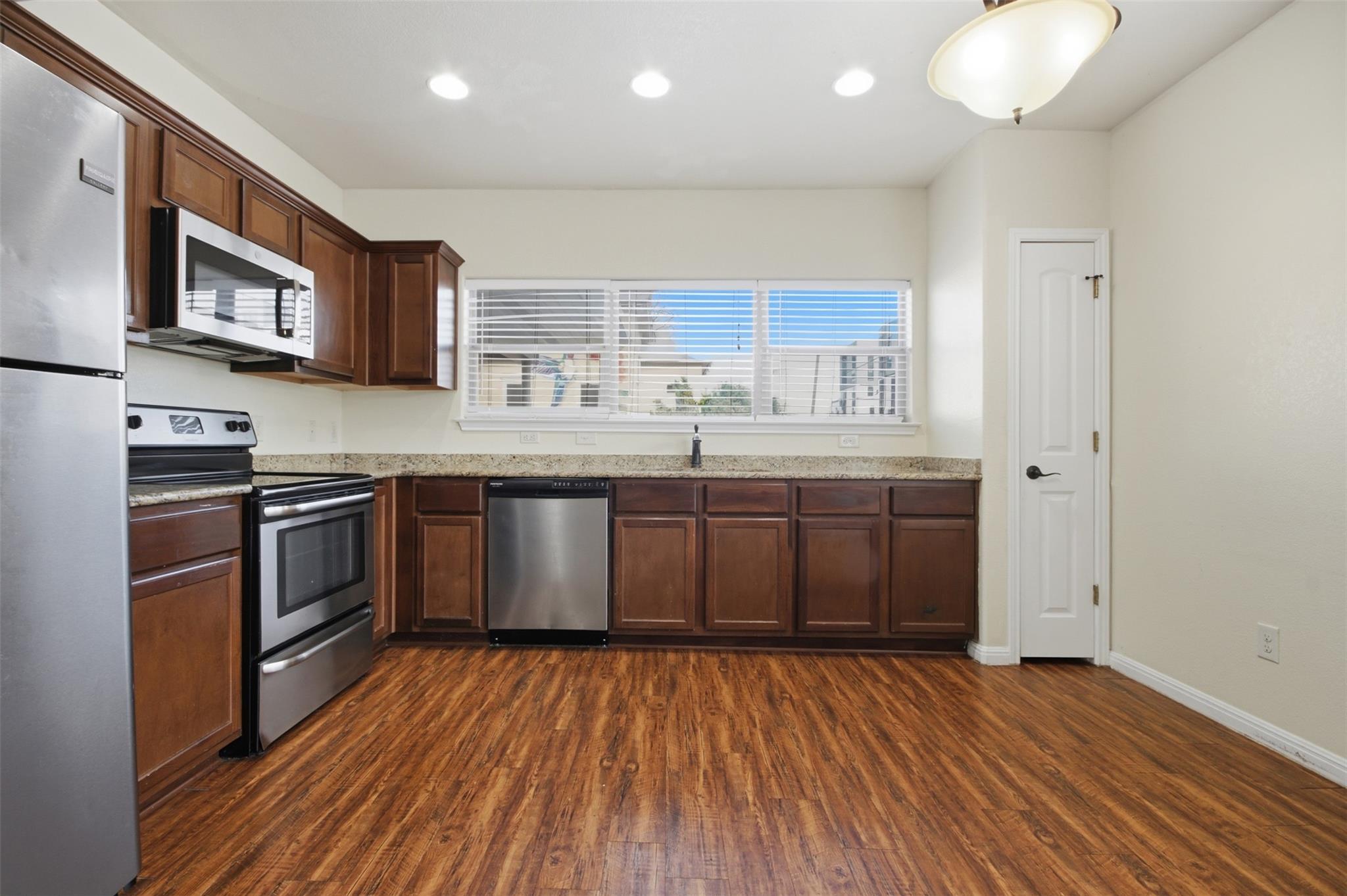 302 W San Antonio St # 101, San Marcos, TX 78666