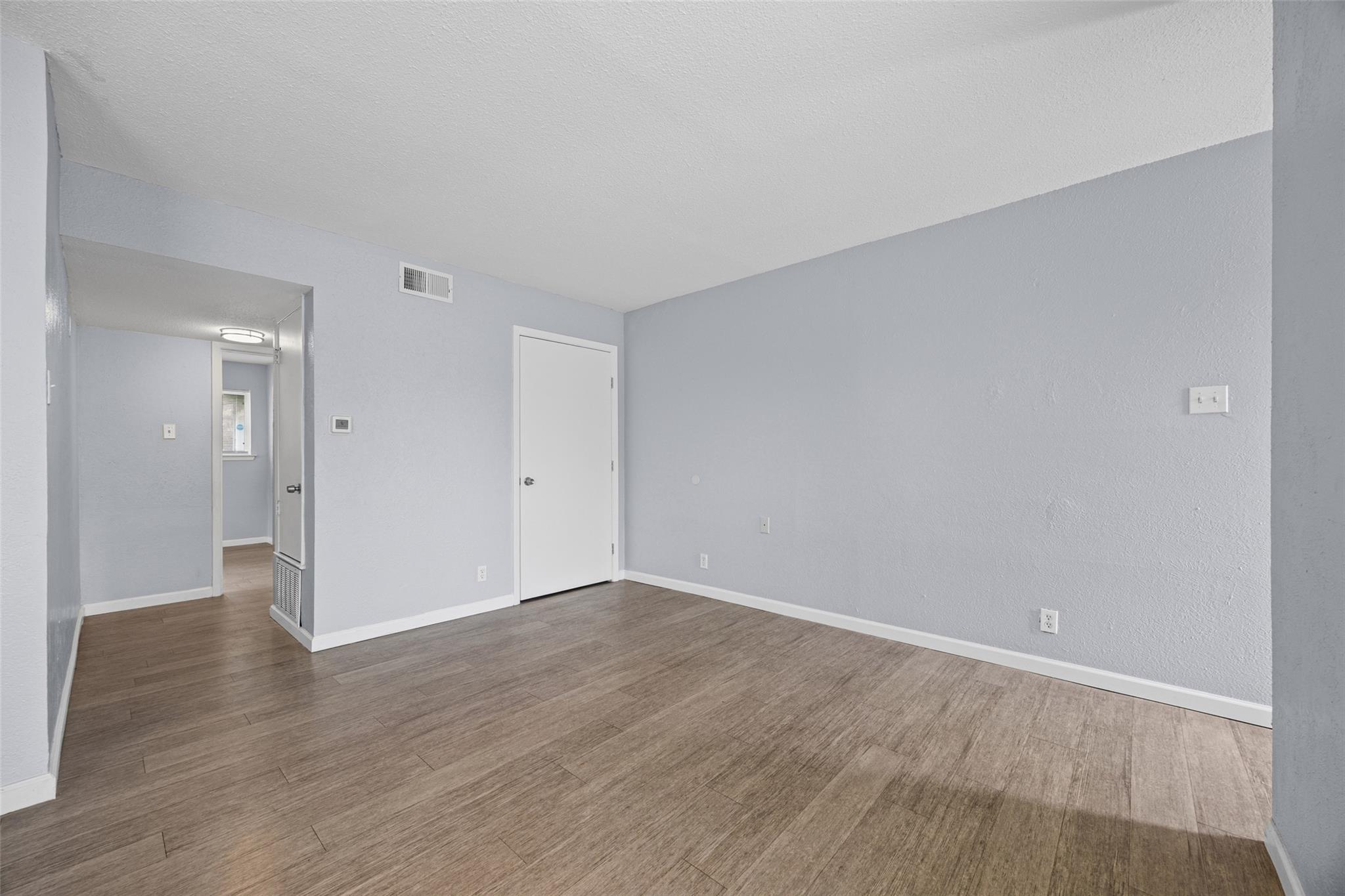 2615 Ektom Dr # A, Austin, TX 78745