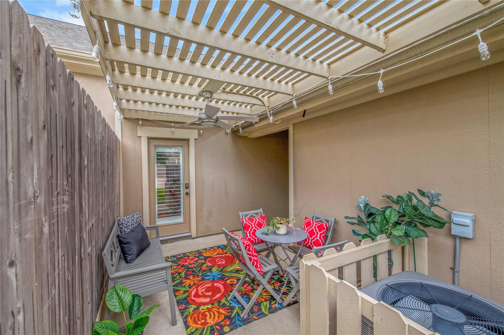 1753 Summit Crossing Ln, College Station, TX 77845