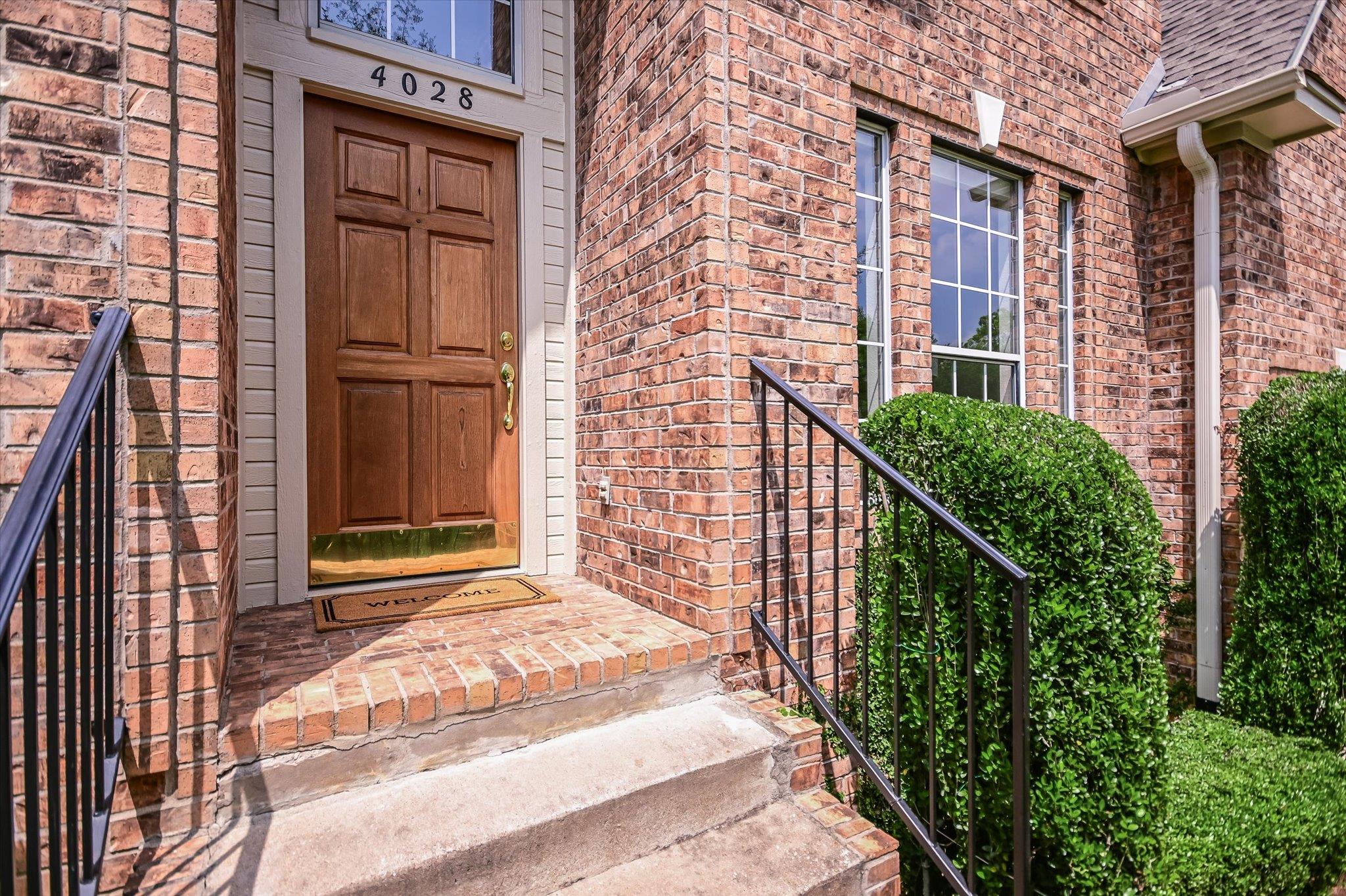 4028 Walnut Clay Dr, Austin, TX 78731