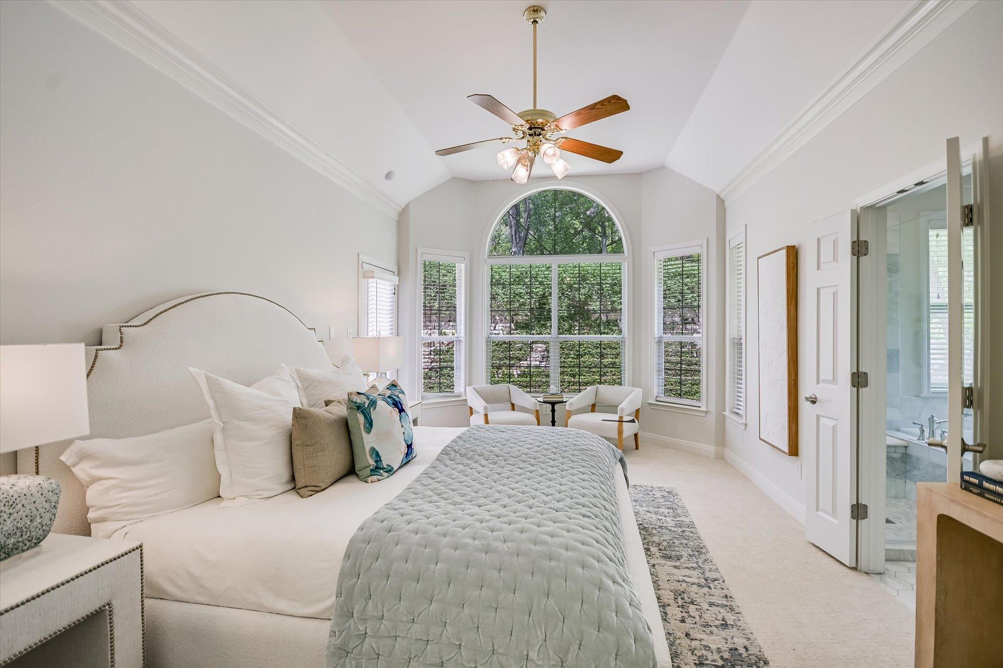 4028 Walnut Clay Dr, Austin, TX 78731