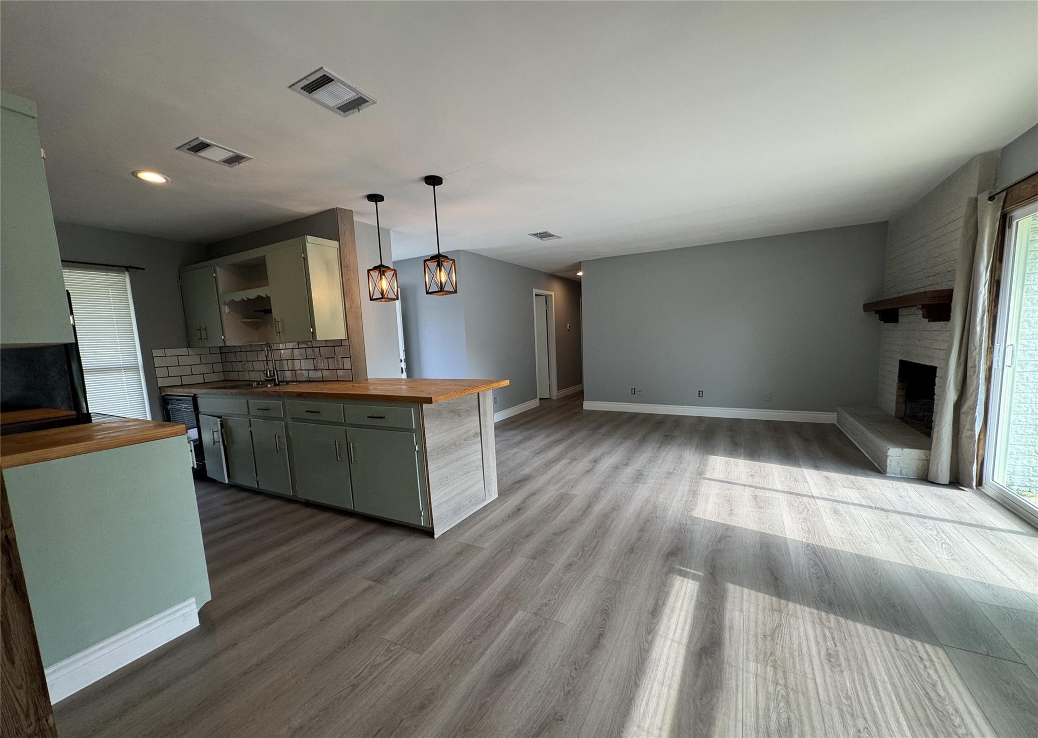 3520 Roanoke Dr, Cedar Park, TX 78613