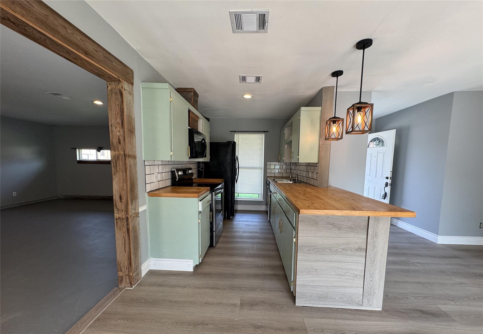 3520 Roanoke Dr, Cedar Park, TX 78613