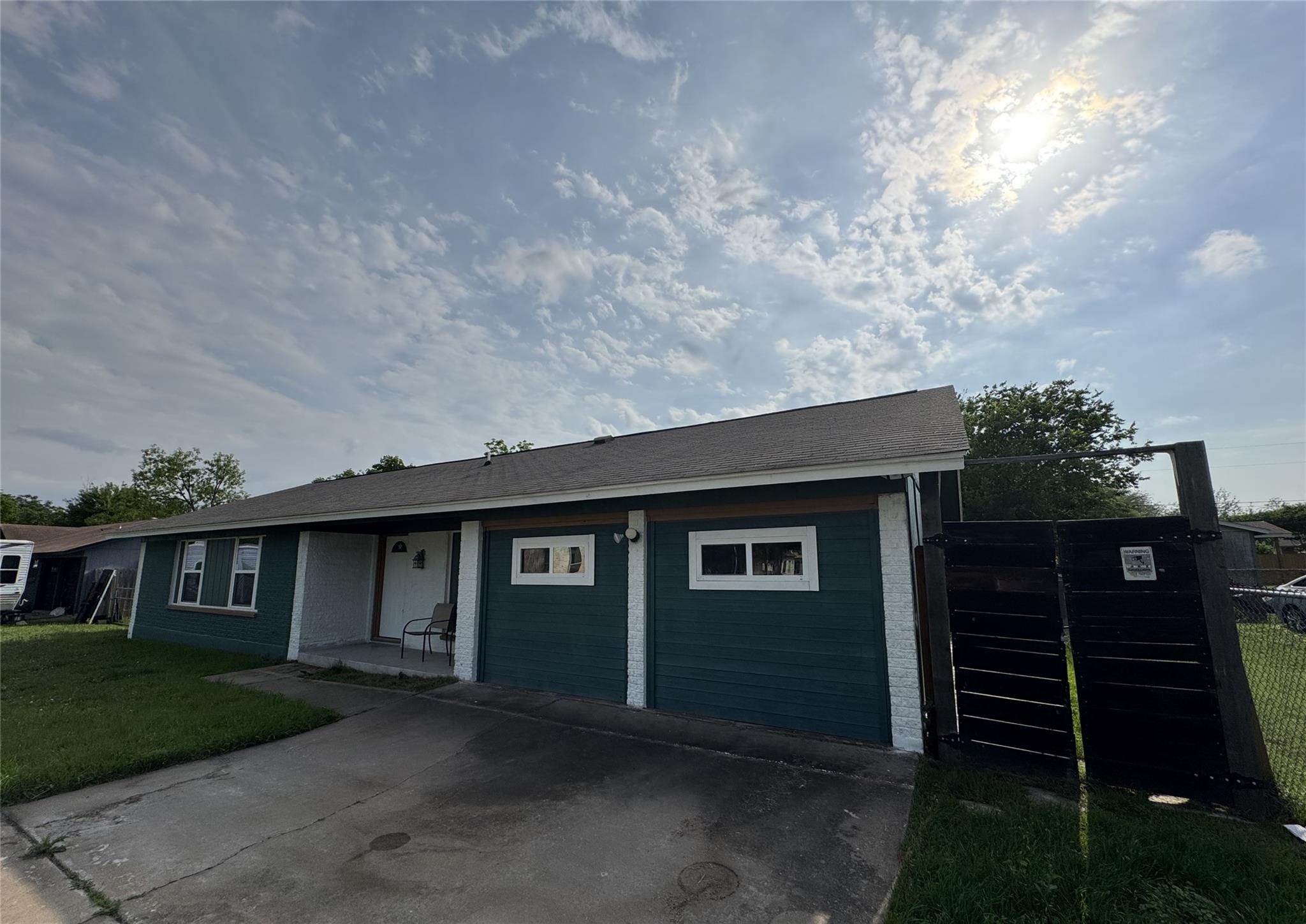 3520 Roanoke Dr, Cedar Park, TX 78613