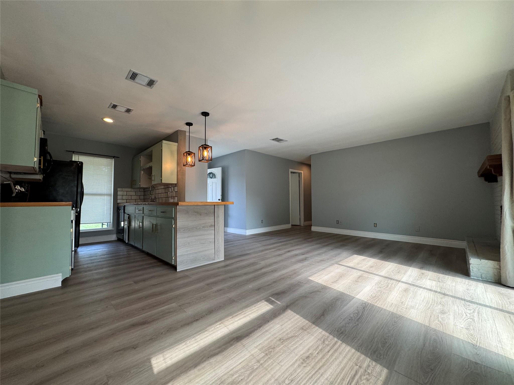 3520 Roanoke Dr, Cedar Park, TX 78613