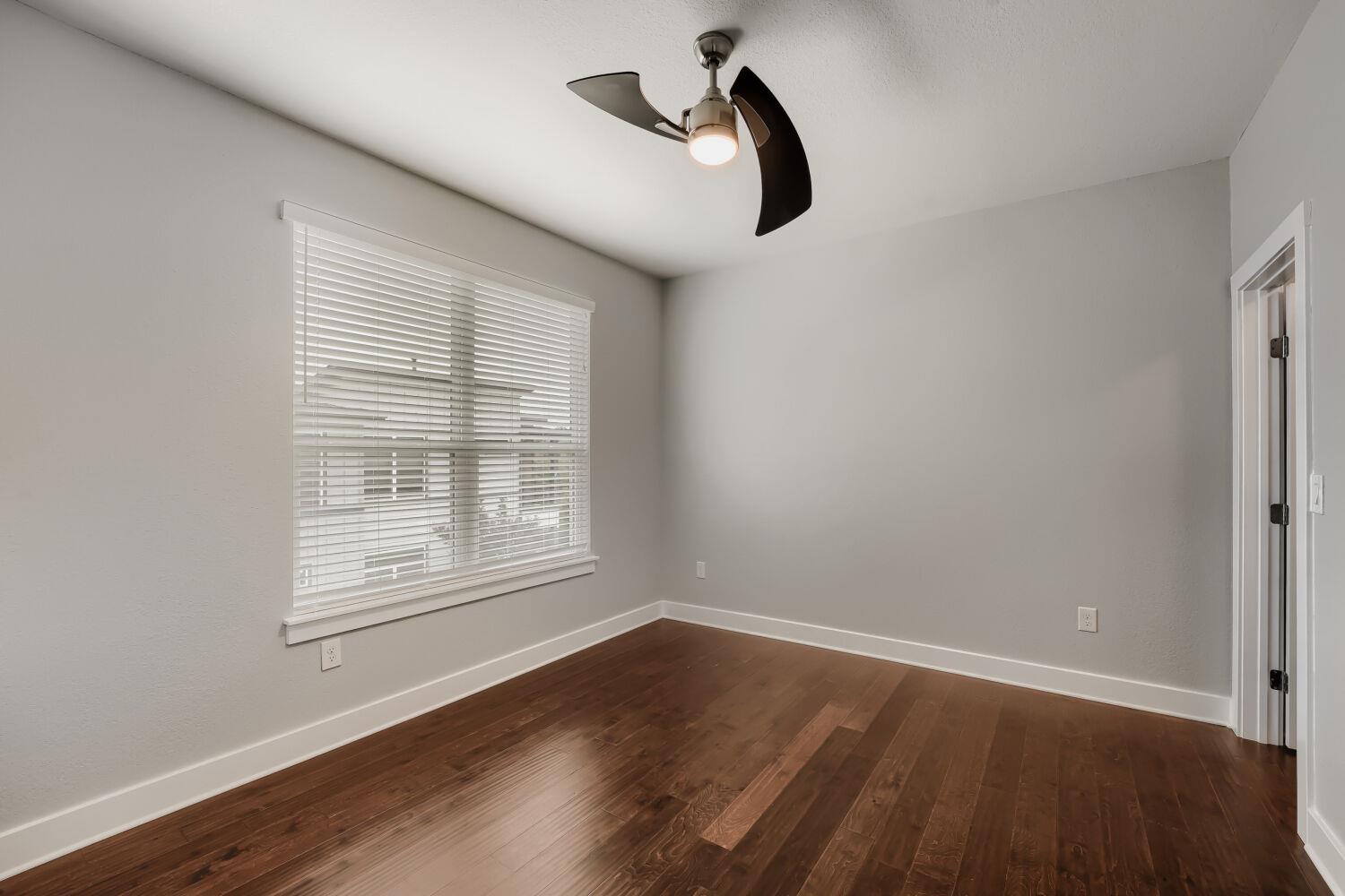 1126 Lott Ave # B, Austin, TX 78721