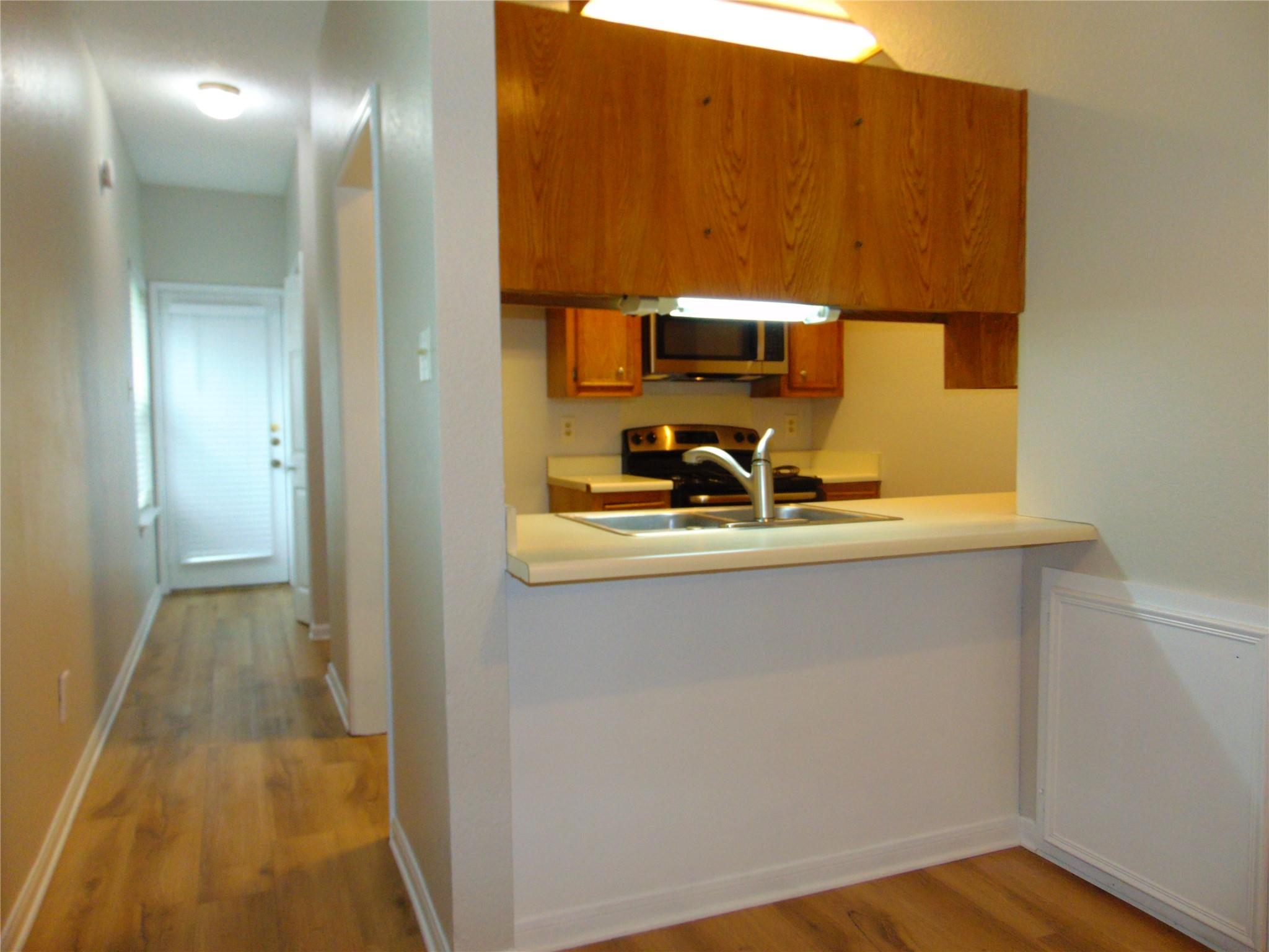 2508 Enfield Rd # 8, Austin, TX 78703