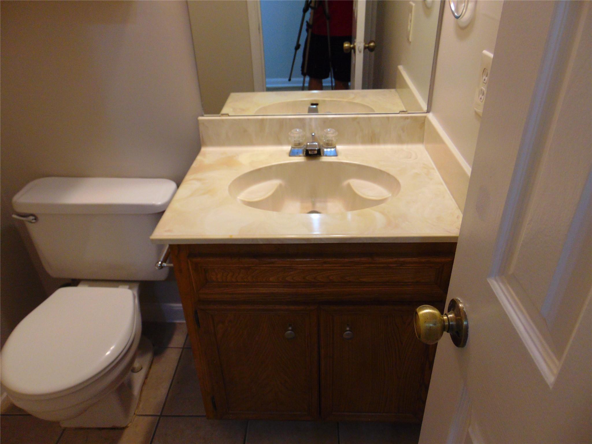 2508 Enfield Rd # 8, Austin, TX 78703