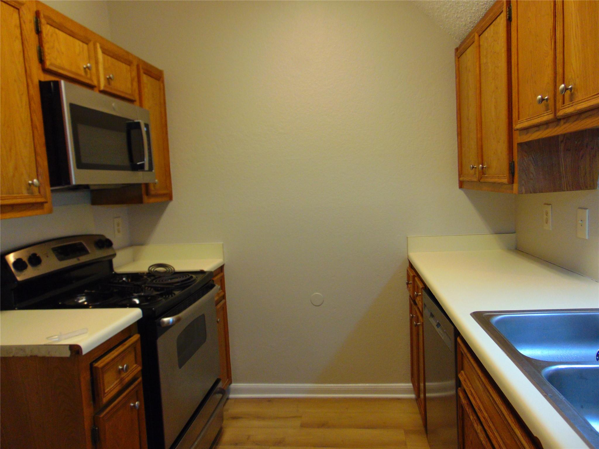 2508 Enfield Rd # 8, Austin, TX 78703