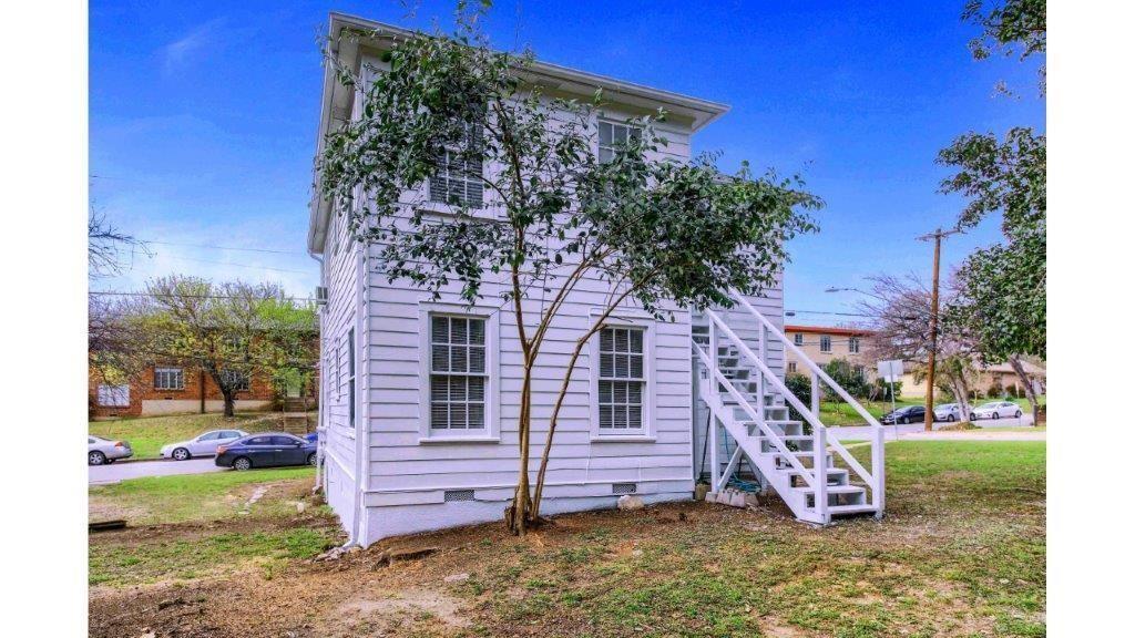 3211 Tom Green St, Austin, TX 78705