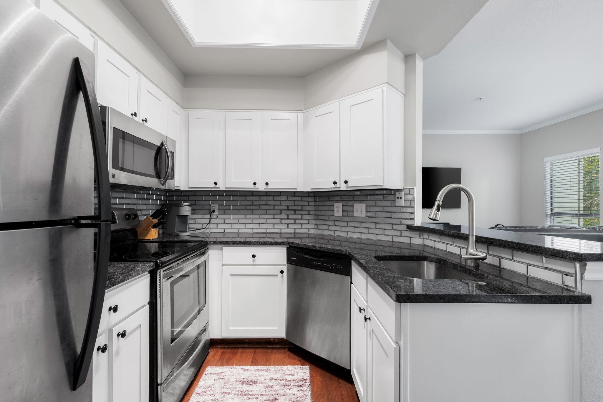 6000 Shepherd Mountain Cv # 219, Austin, TX 78730